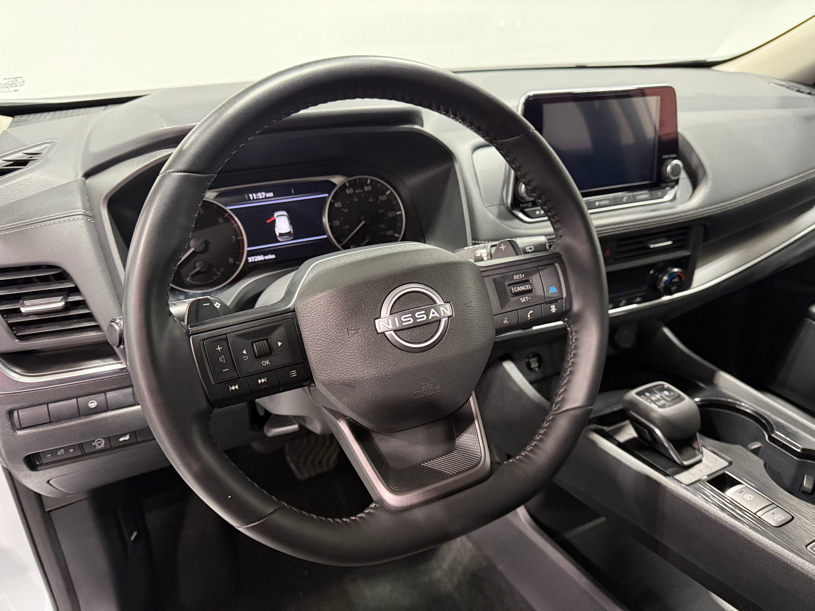Thumbnail: 2025 Nissan Rogue - 5