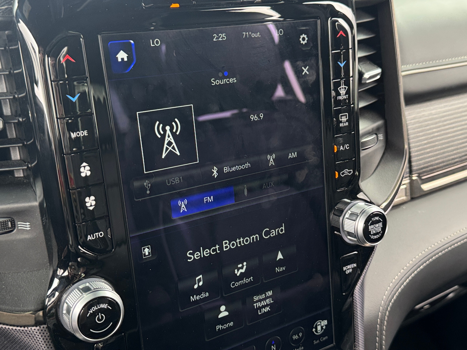 Thumbnail: 2021 RAM 1500 - 3