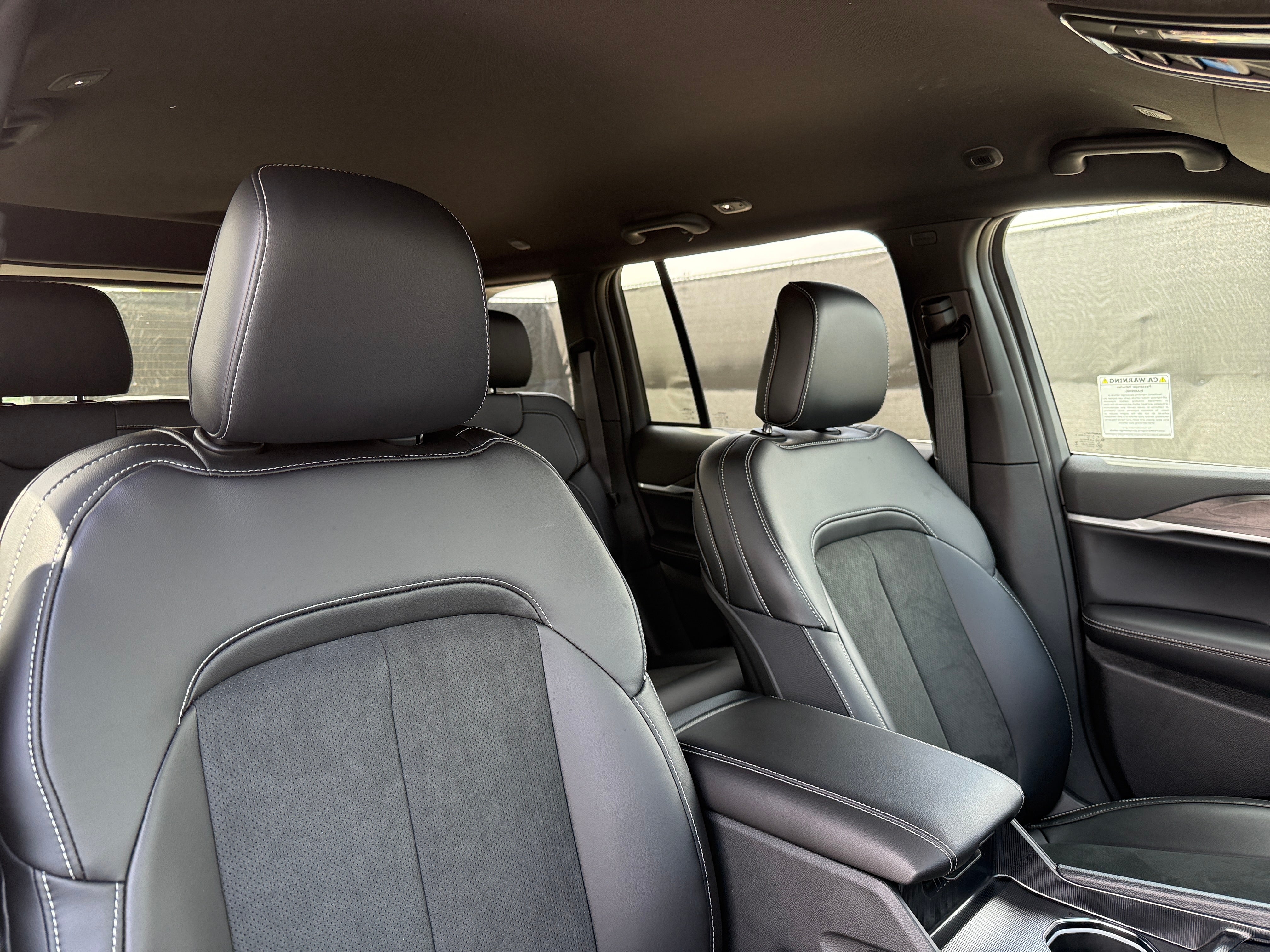 2026 Jeep Grand Cherokee Laredo - Photo 4