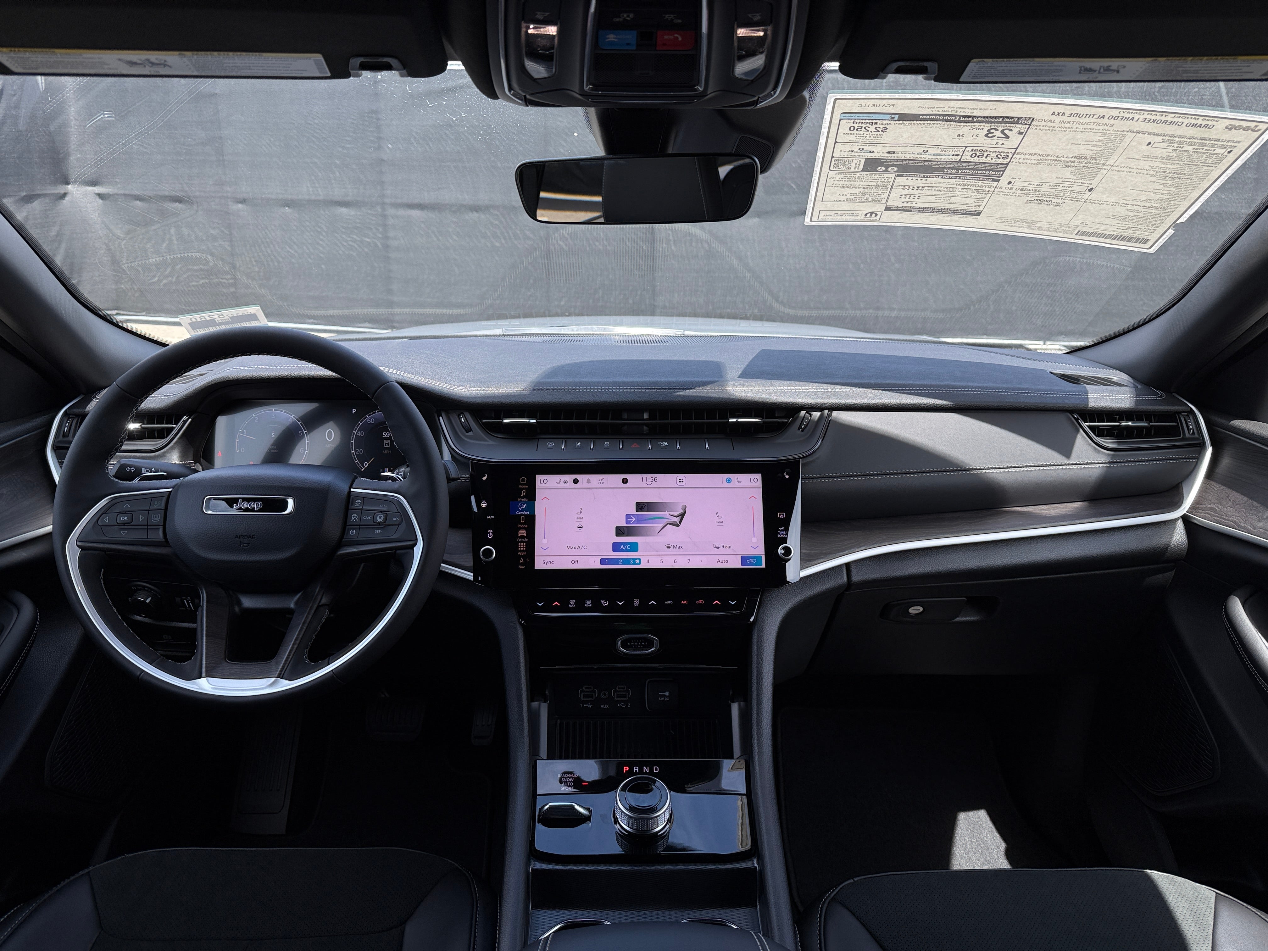 2026 Jeep Grand Cherokee Laredo - Photo 7
