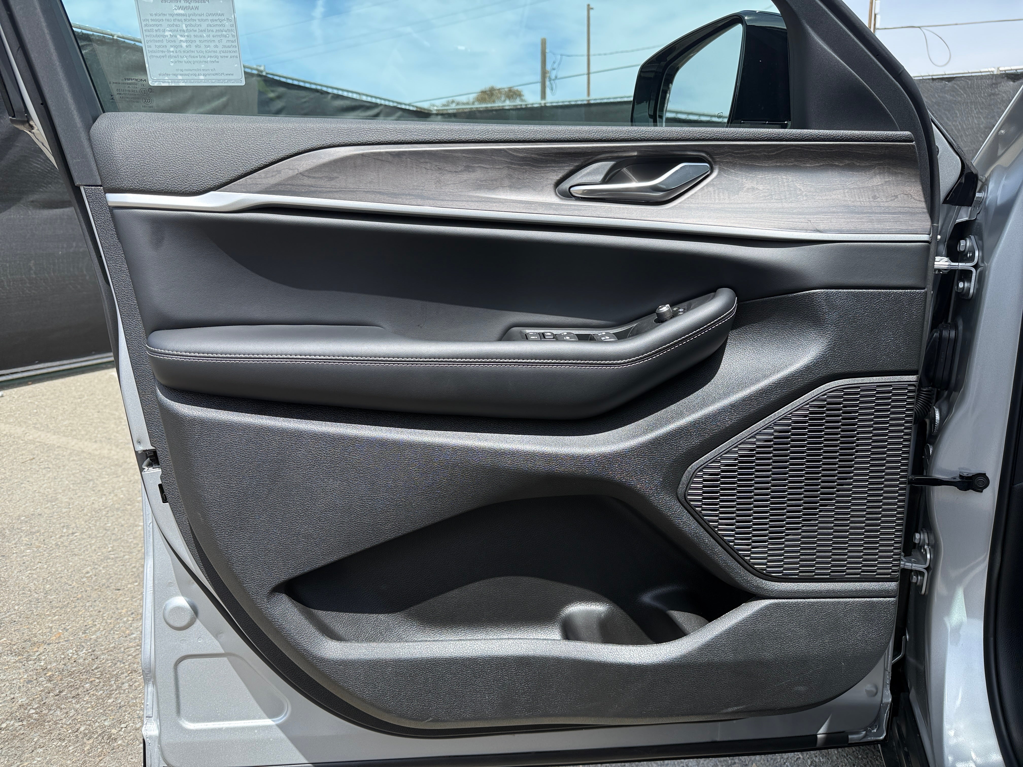 2026 Jeep Grand Cherokee Laredo - Photo 10