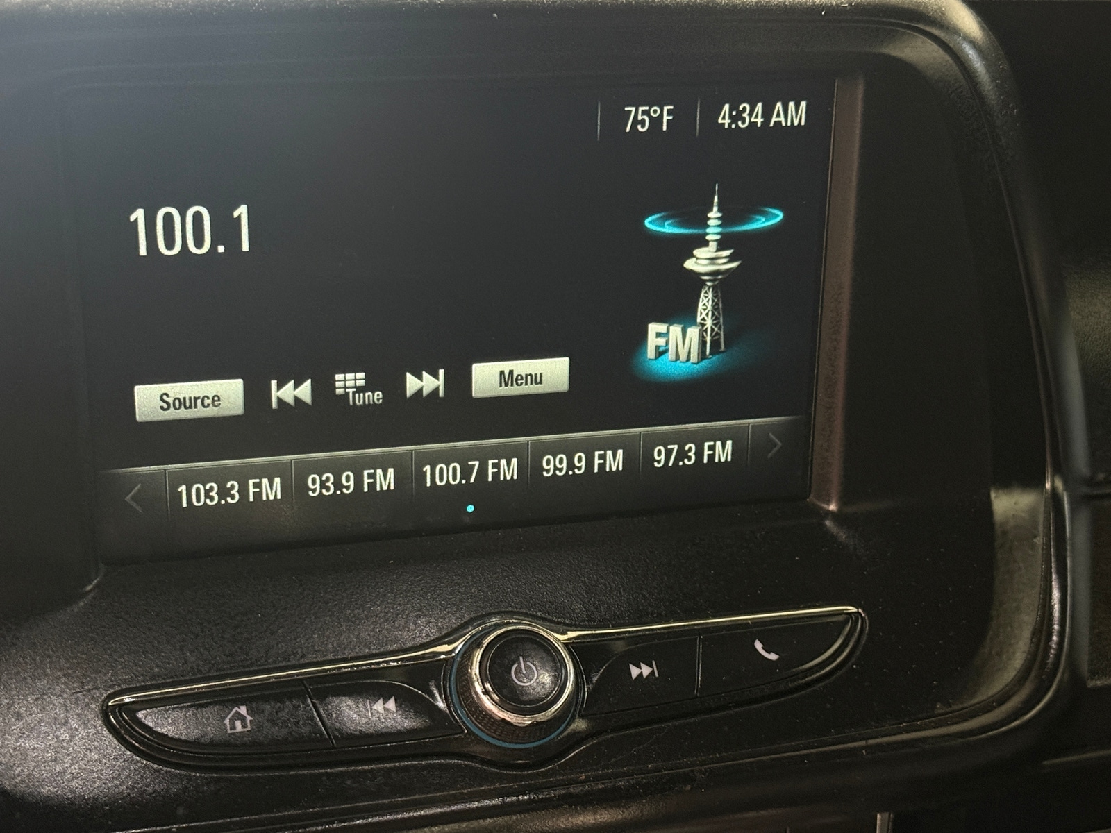 Thumbnail: 2018 Chevrolet Camaro - 3