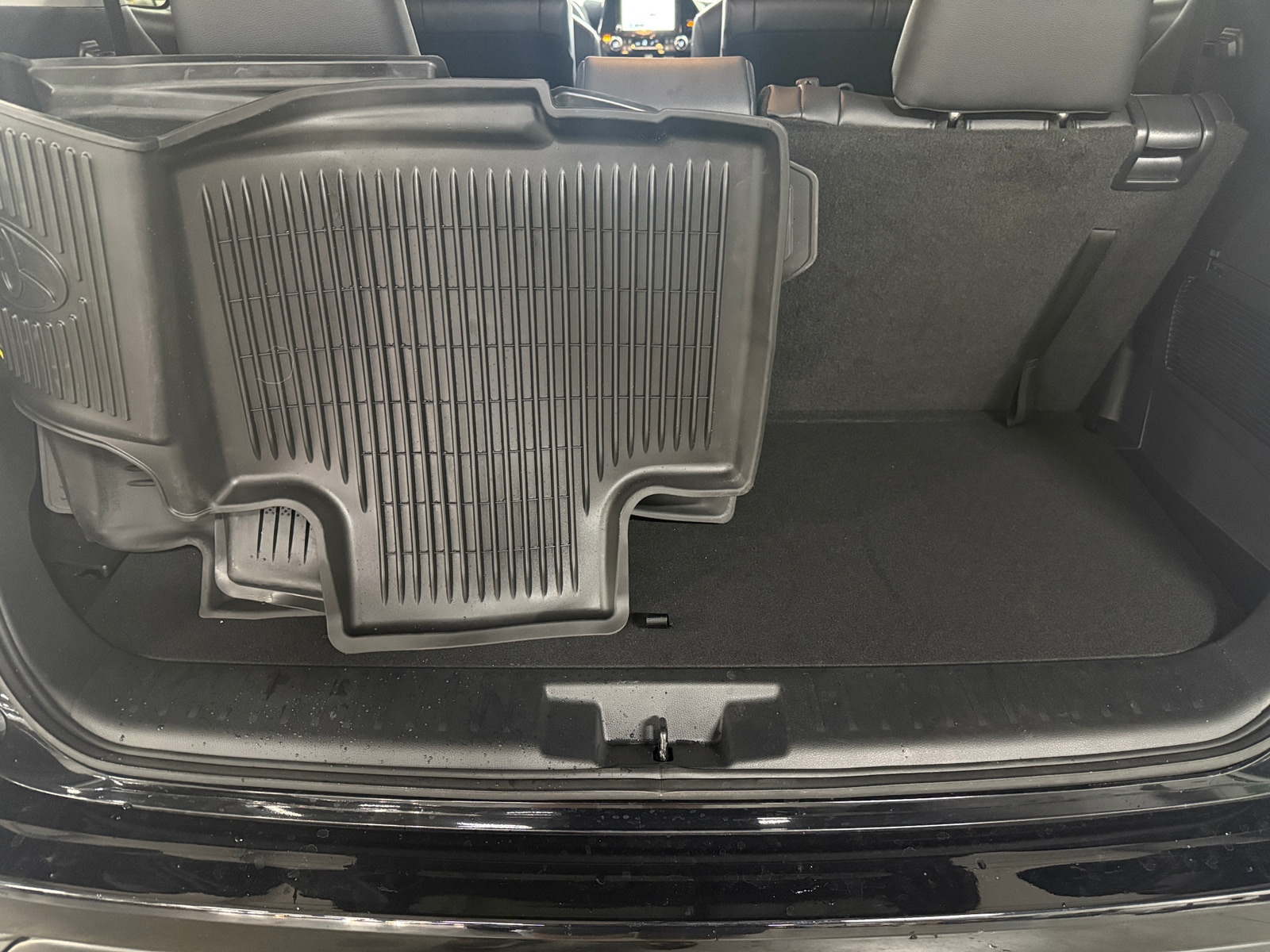 Thumbnail: 2025 Toyota Highlander - 6