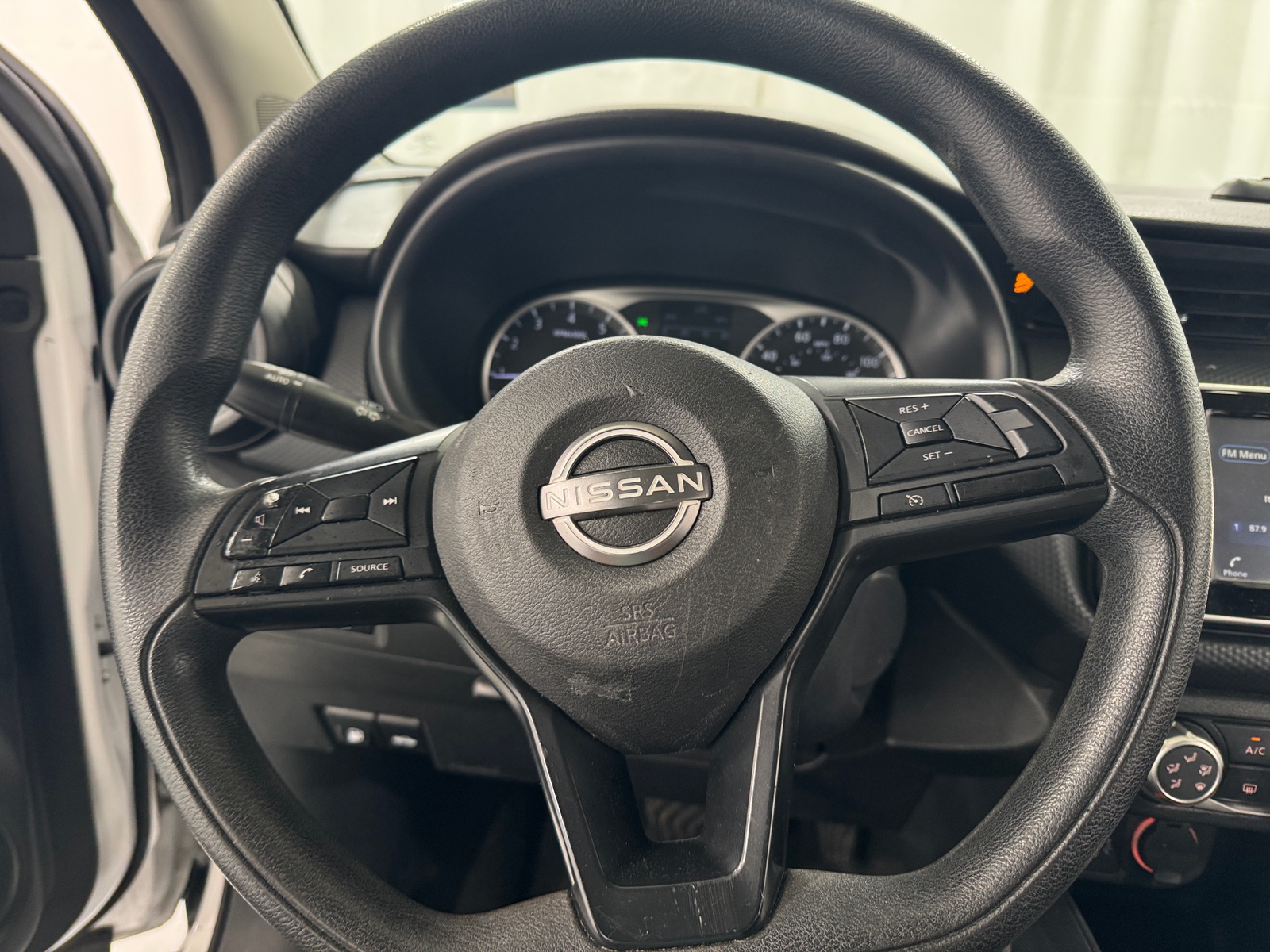 Thumbnail: 2023 Nissan Kicks - 5