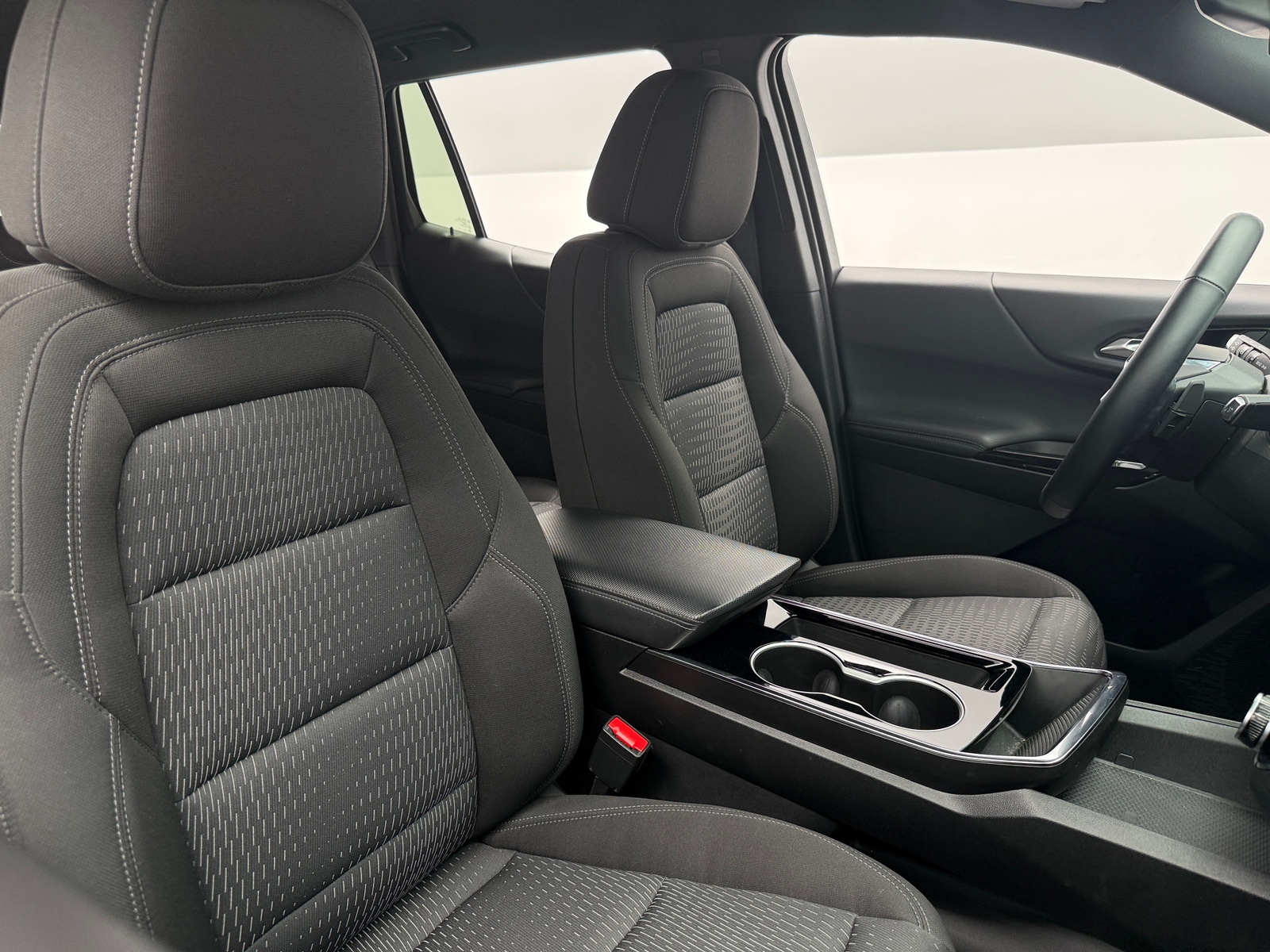 Thumbnail: 2025 Chevrolet Equinox - 2