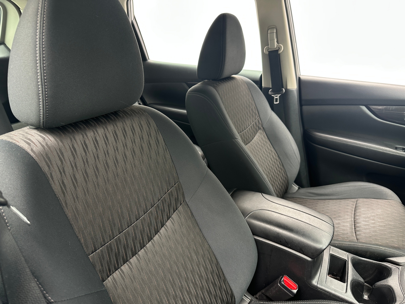 Thumbnail: 2018 Nissan Rogue - 2