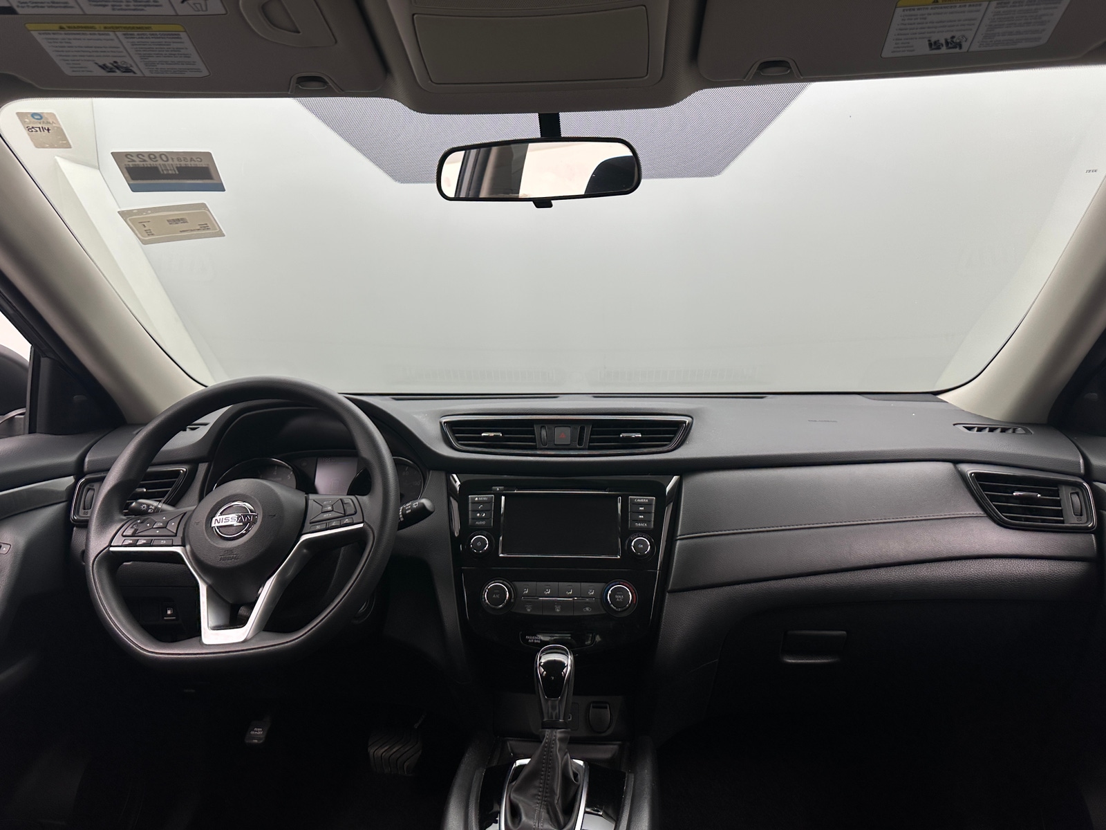 Thumbnail: 2018 Nissan Rogue - 3