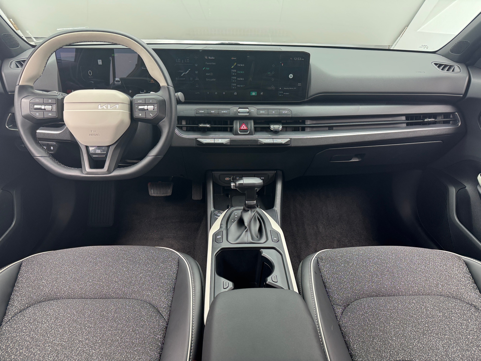 Thumbnail: 2025 Kia K4 - 2