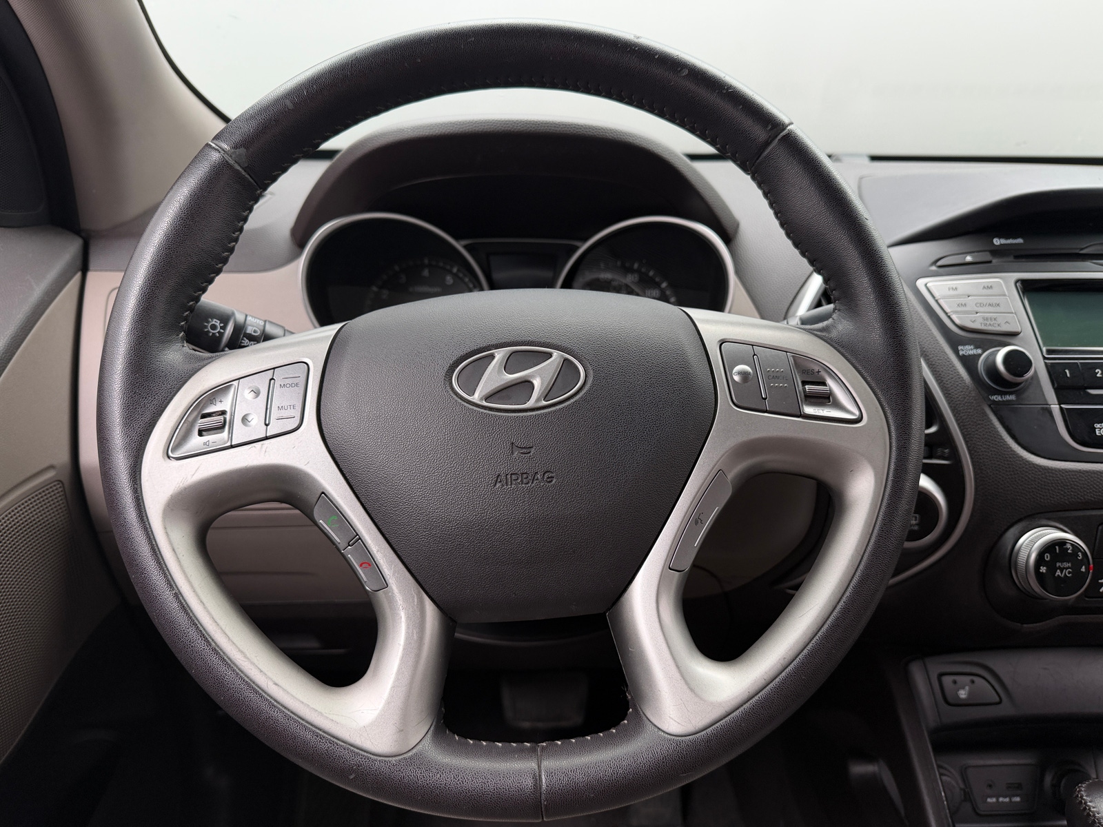 Thumbnail: 2013 Hyundai Tucson - 5