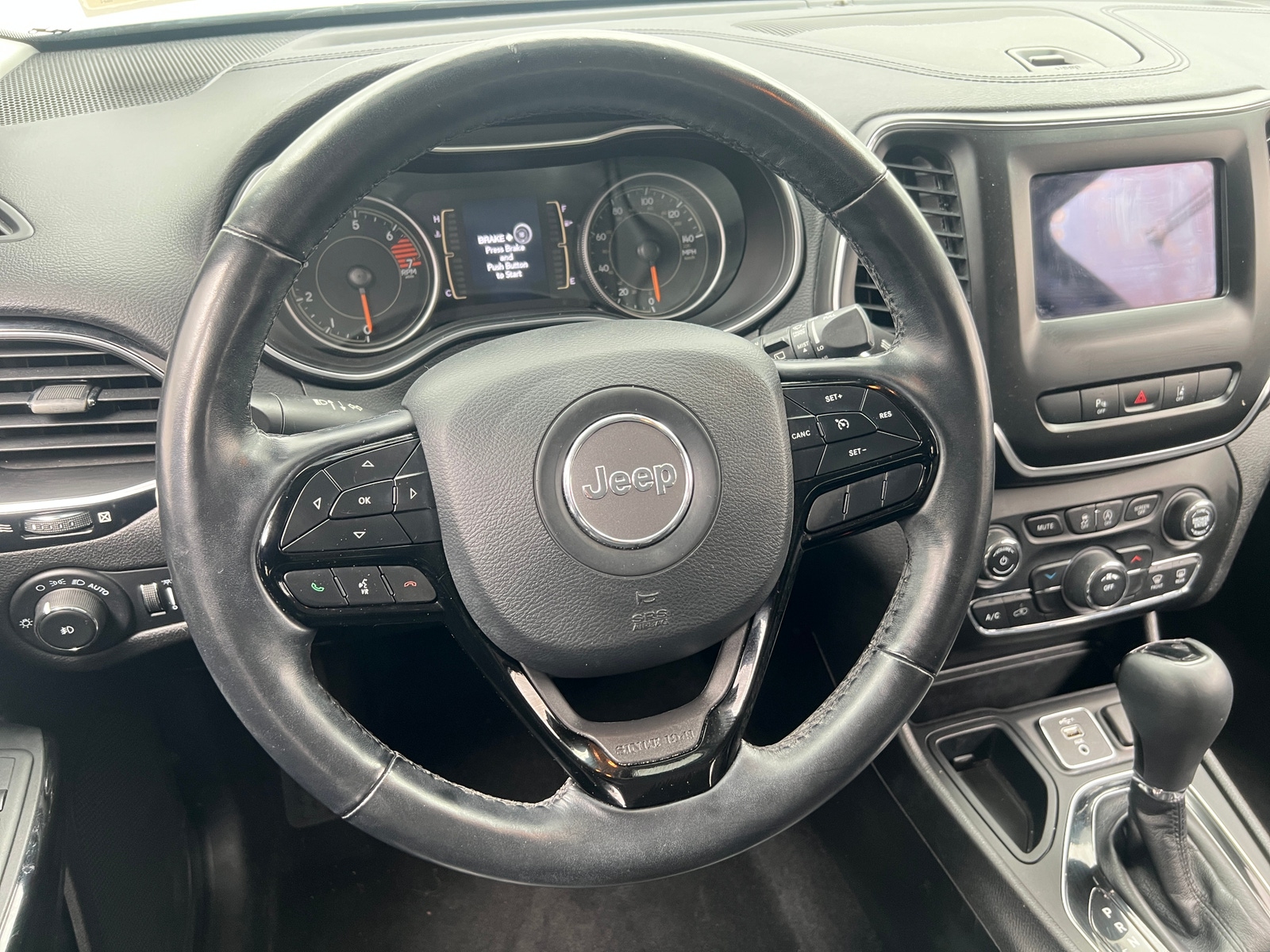 Thumbnail: 2021 Jeep Cherokee - 4