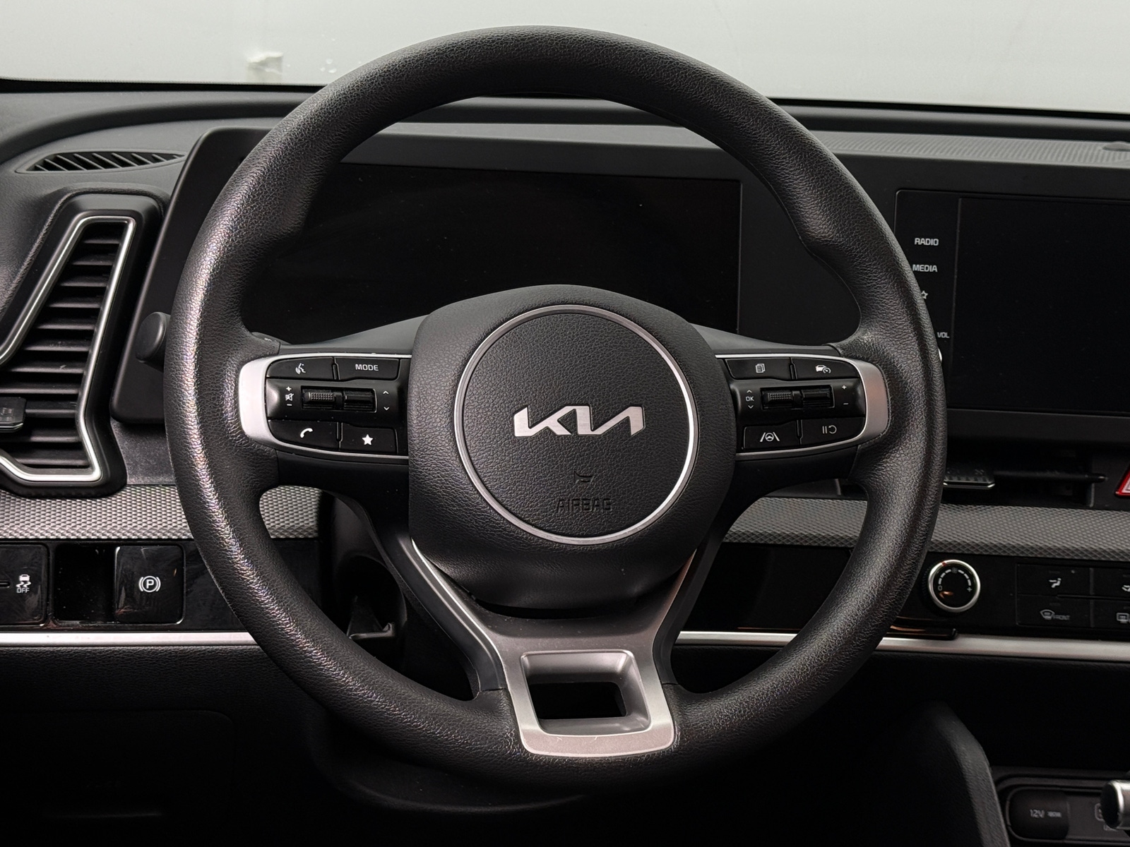 Thumbnail: 2025 Kia Sportage - 5