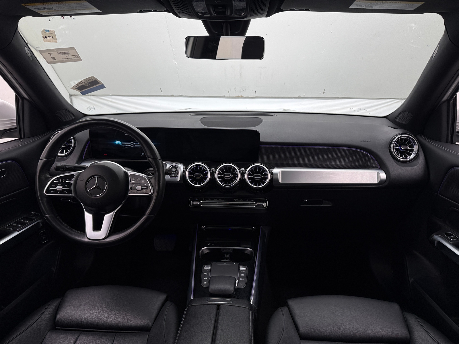 Thumbnail: 2022 Mercedes-Benz GLB - 2