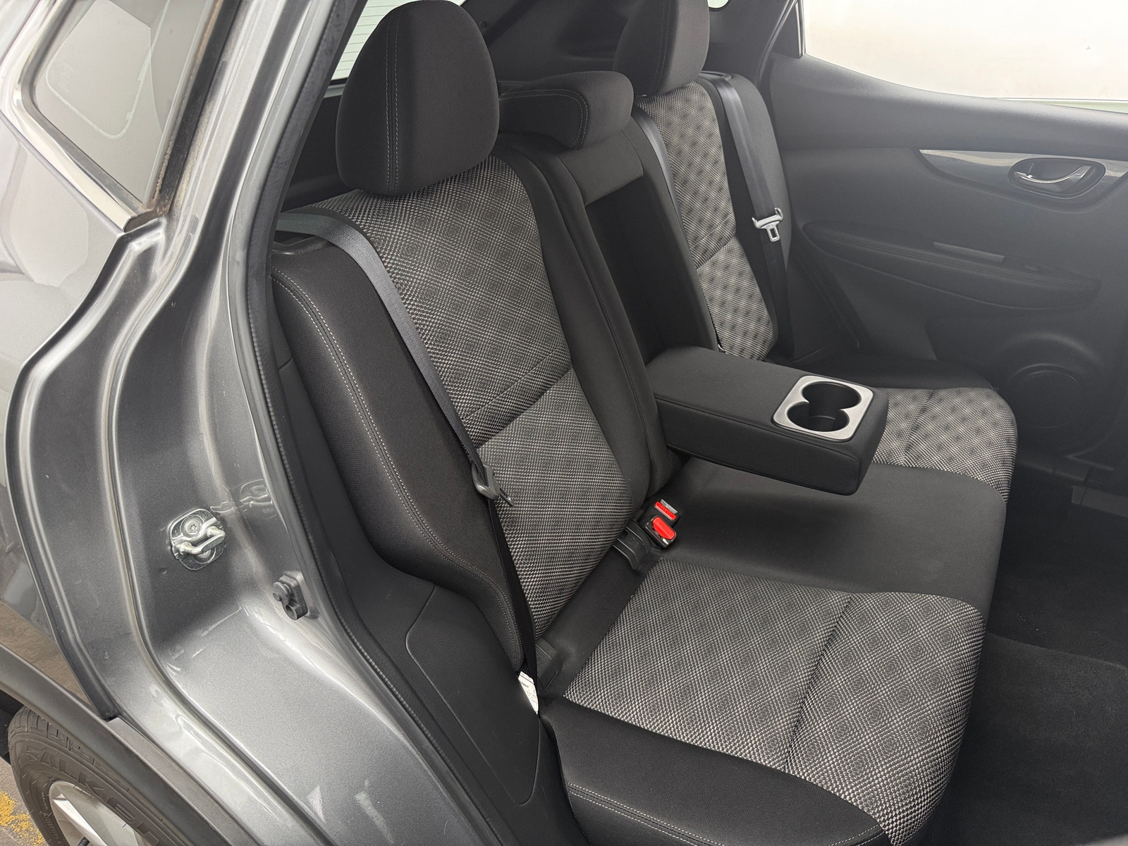 Thumbnail: 2019 Nissan Rogue Sport - 6