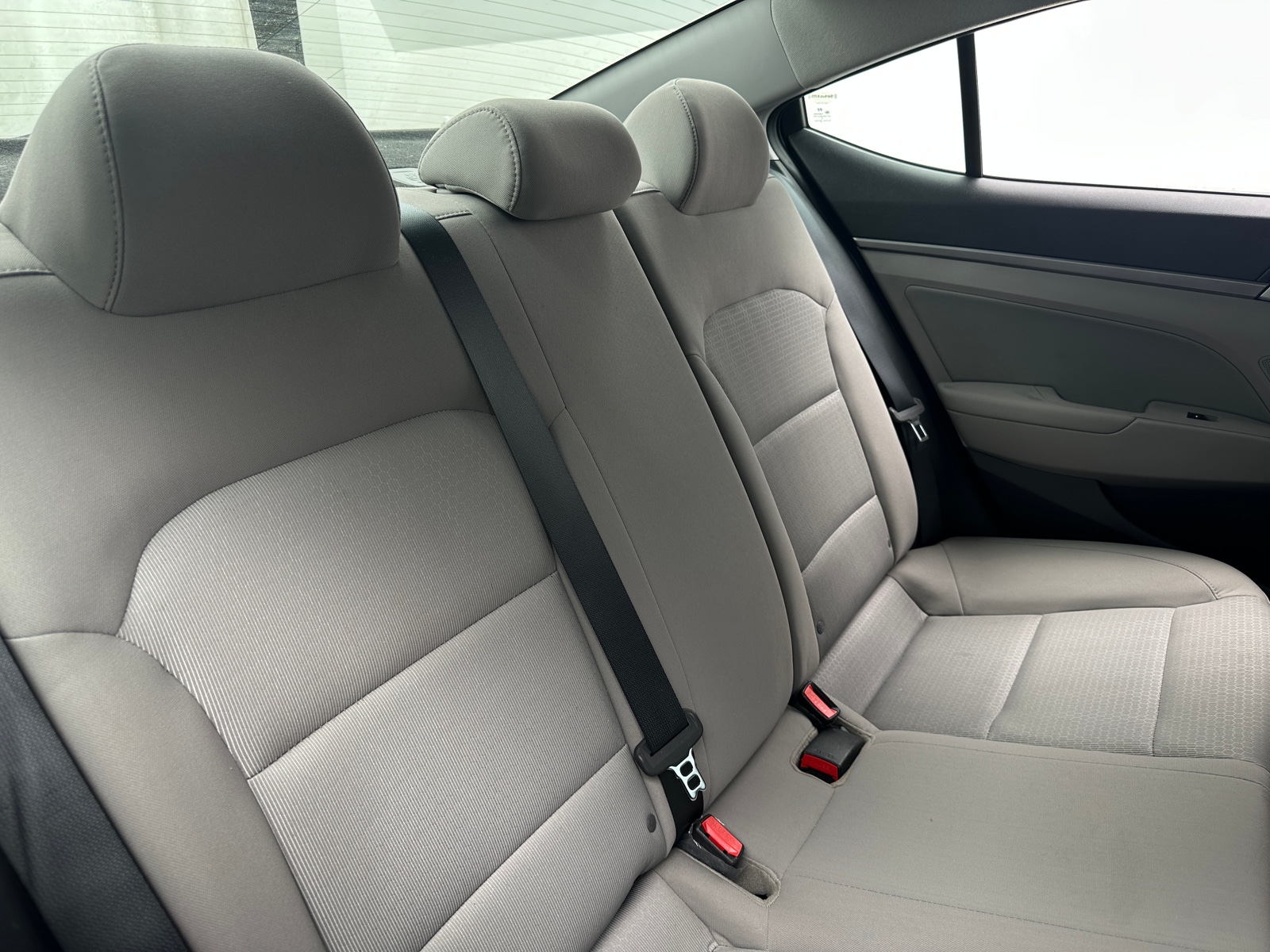 Thumbnail: 2017 Hyundai Elantra - 6