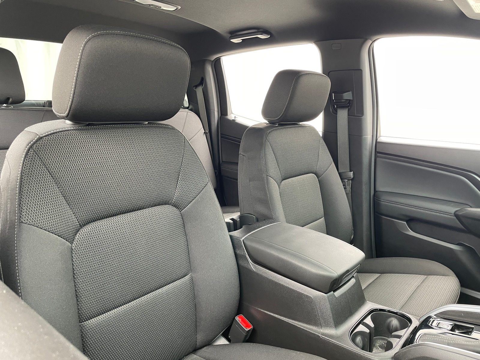 Thumbnail: 2024 Chevrolet Colorado - 2