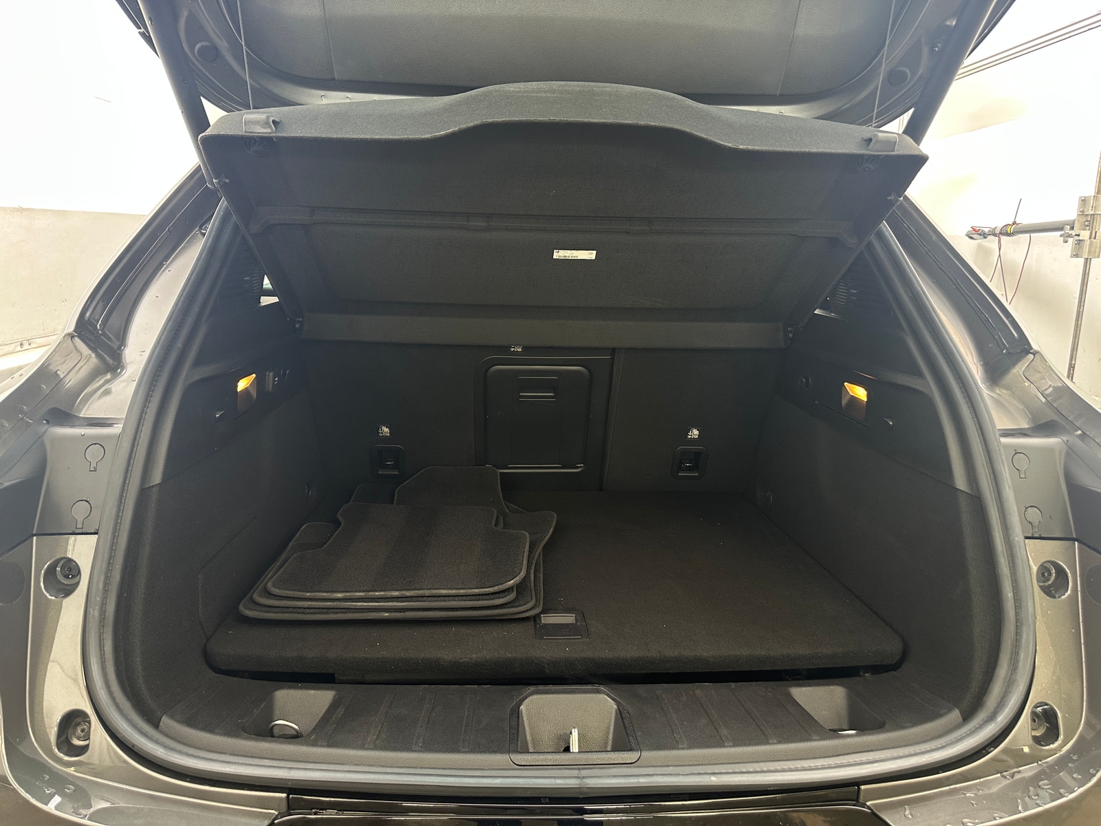 Thumbnail: 2024 Alfa Romeo Tonale - 6