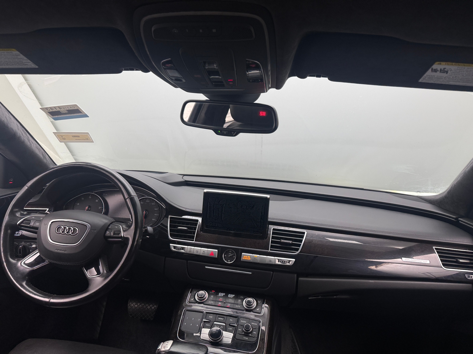 Thumbnail: 2017 Audi A8 - 2