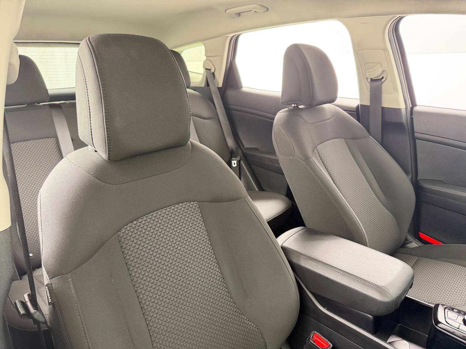 Thumbnail: 2025 Kia Sportage - 2