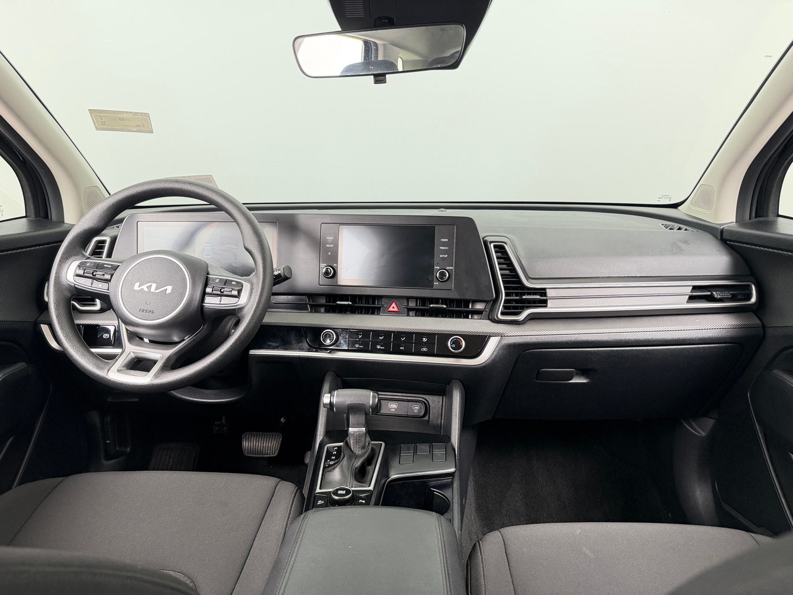 Thumbnail: 2025 Kia Sportage - 3