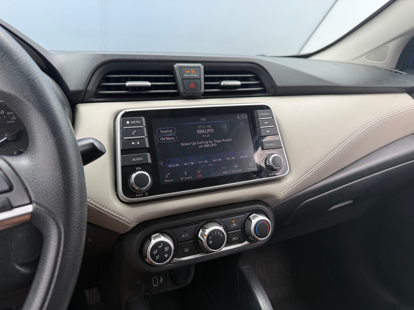 Thumbnail: 2020 Nissan Versa - 4