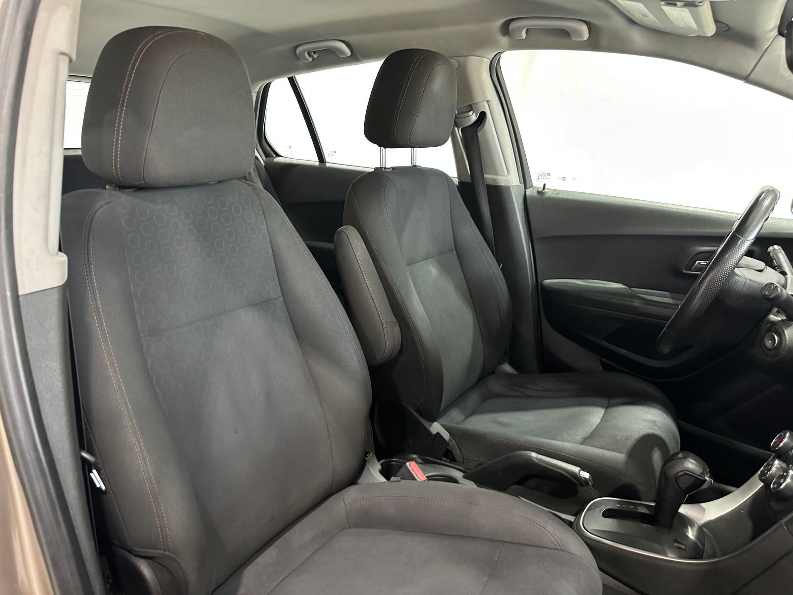 Thumbnail: 2018 Chevrolet Trax - 2