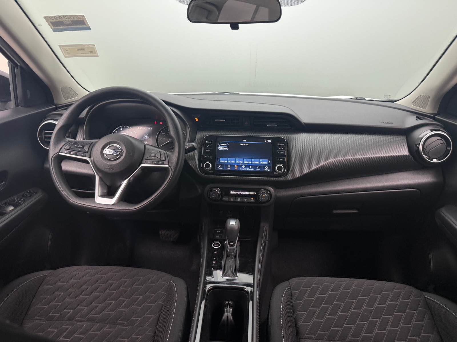 Thumbnail: 2021 Nissan Kicks - 3