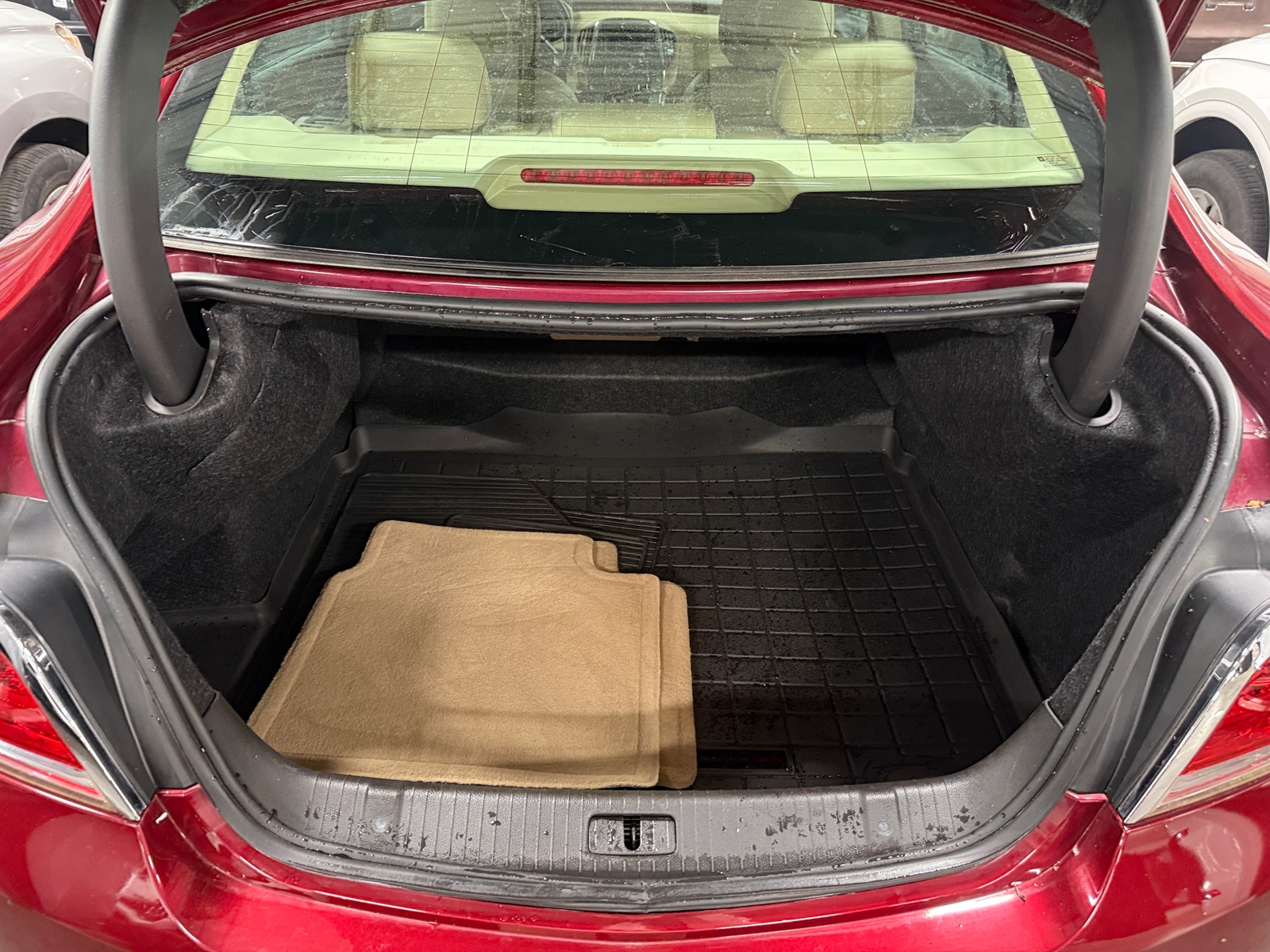 Thumbnail: 2011 Buick LaCrosse - 6