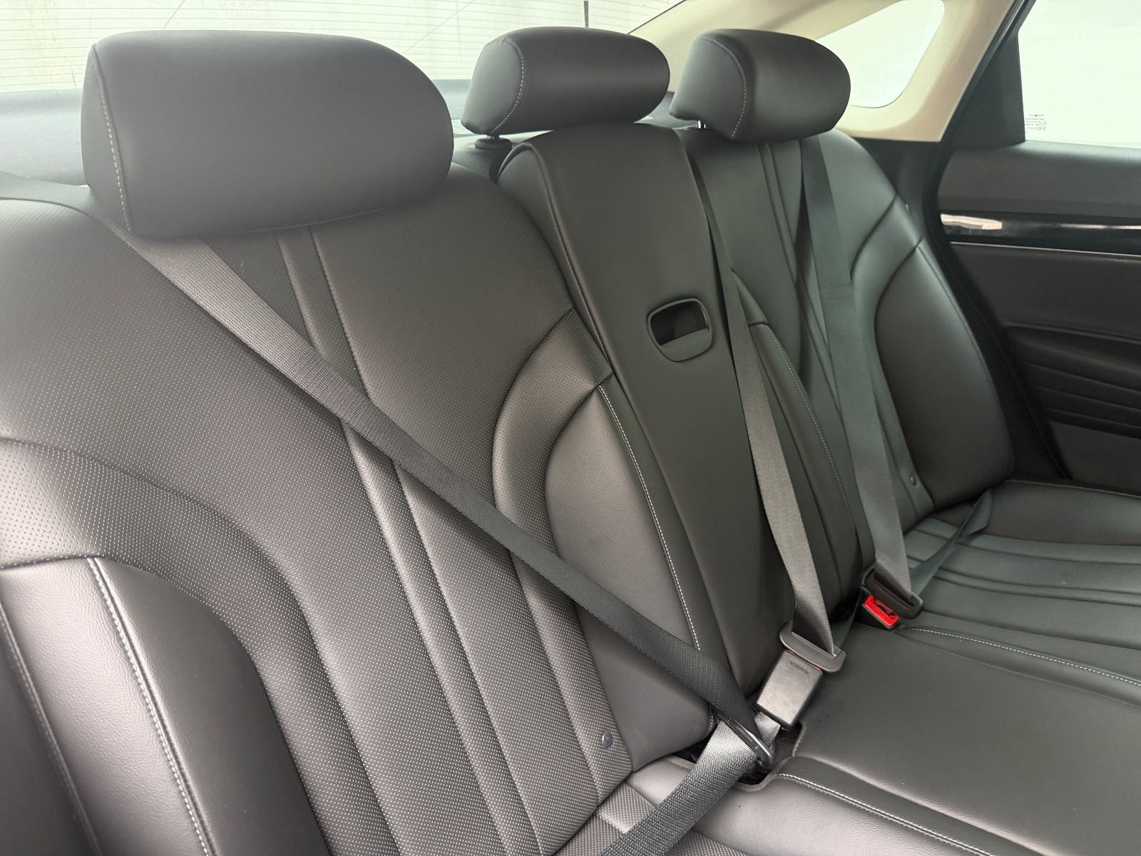 Thumbnail: 2023 Genesis G80 - 6