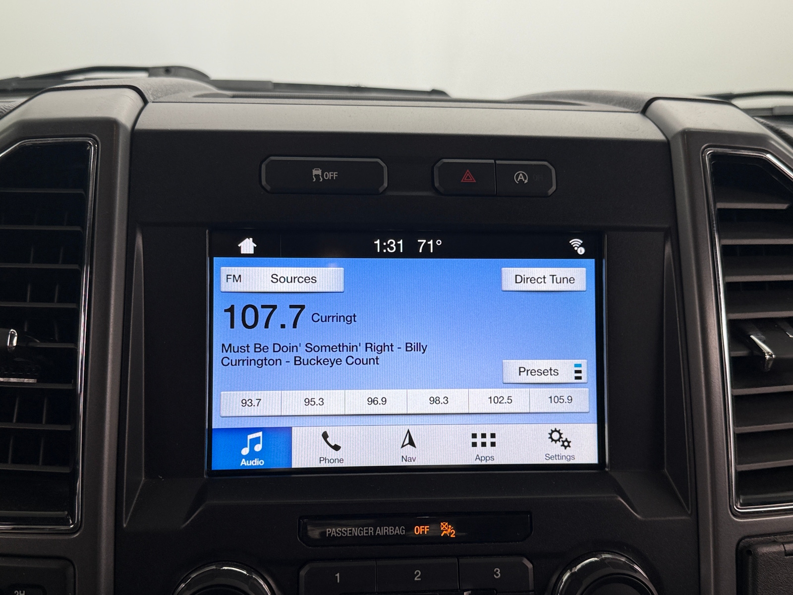 Thumbnail: 2018 Ford Econoline - 4