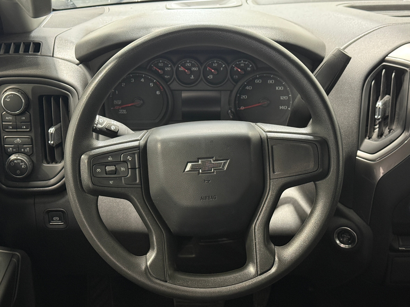 Thumbnail: 2024 Chevrolet Silverado 1500 - 5