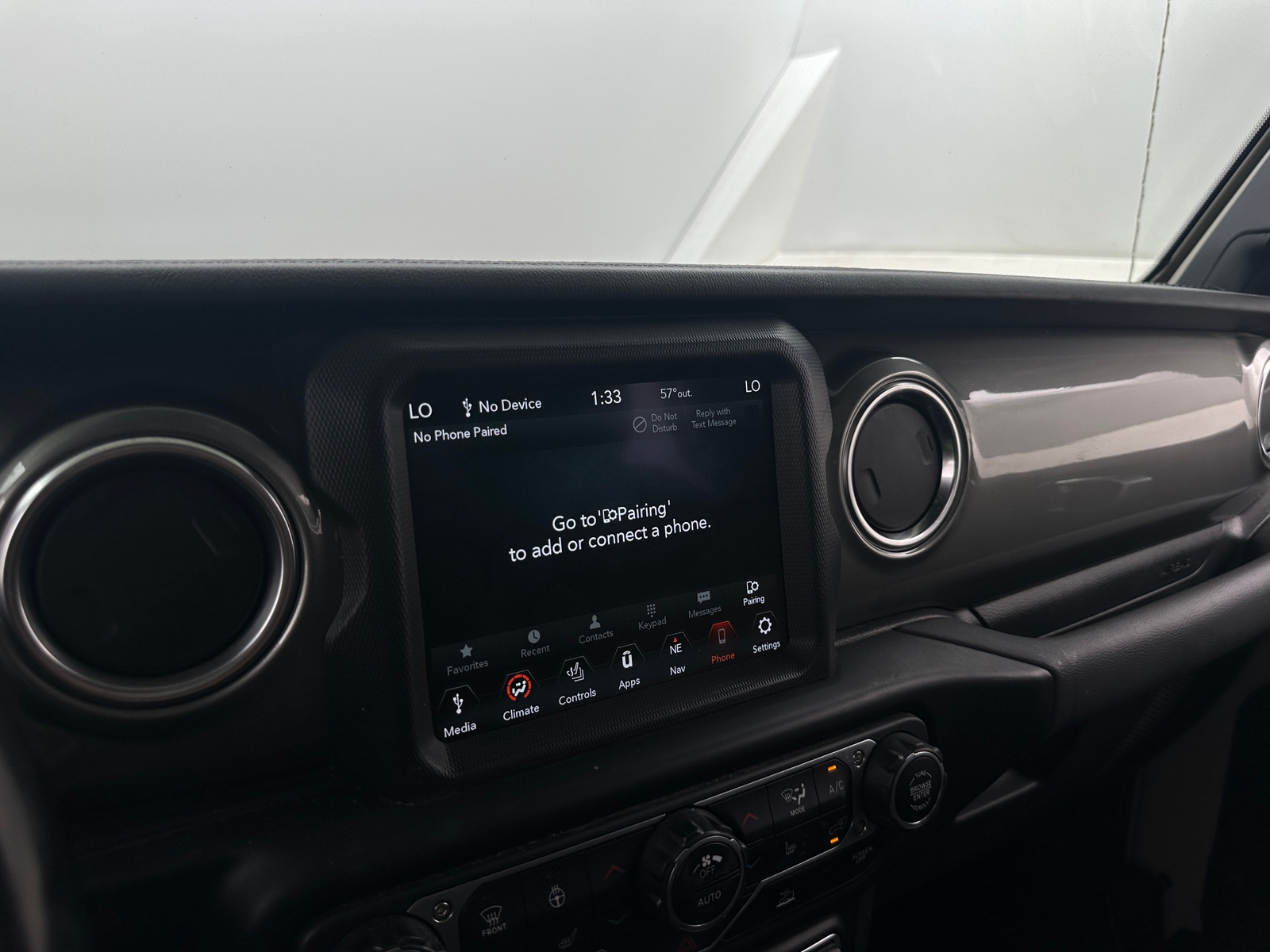 Thumbnail: 2022 Jeep Gladiator - 4