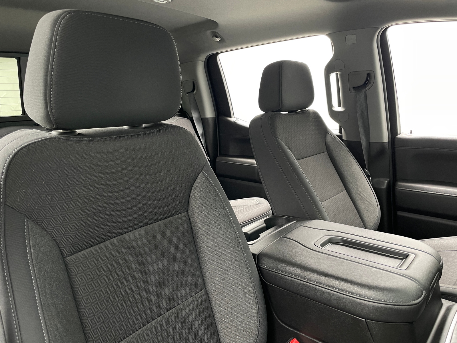 Thumbnail: 2020 Chevrolet Silverado 1500 - 2
