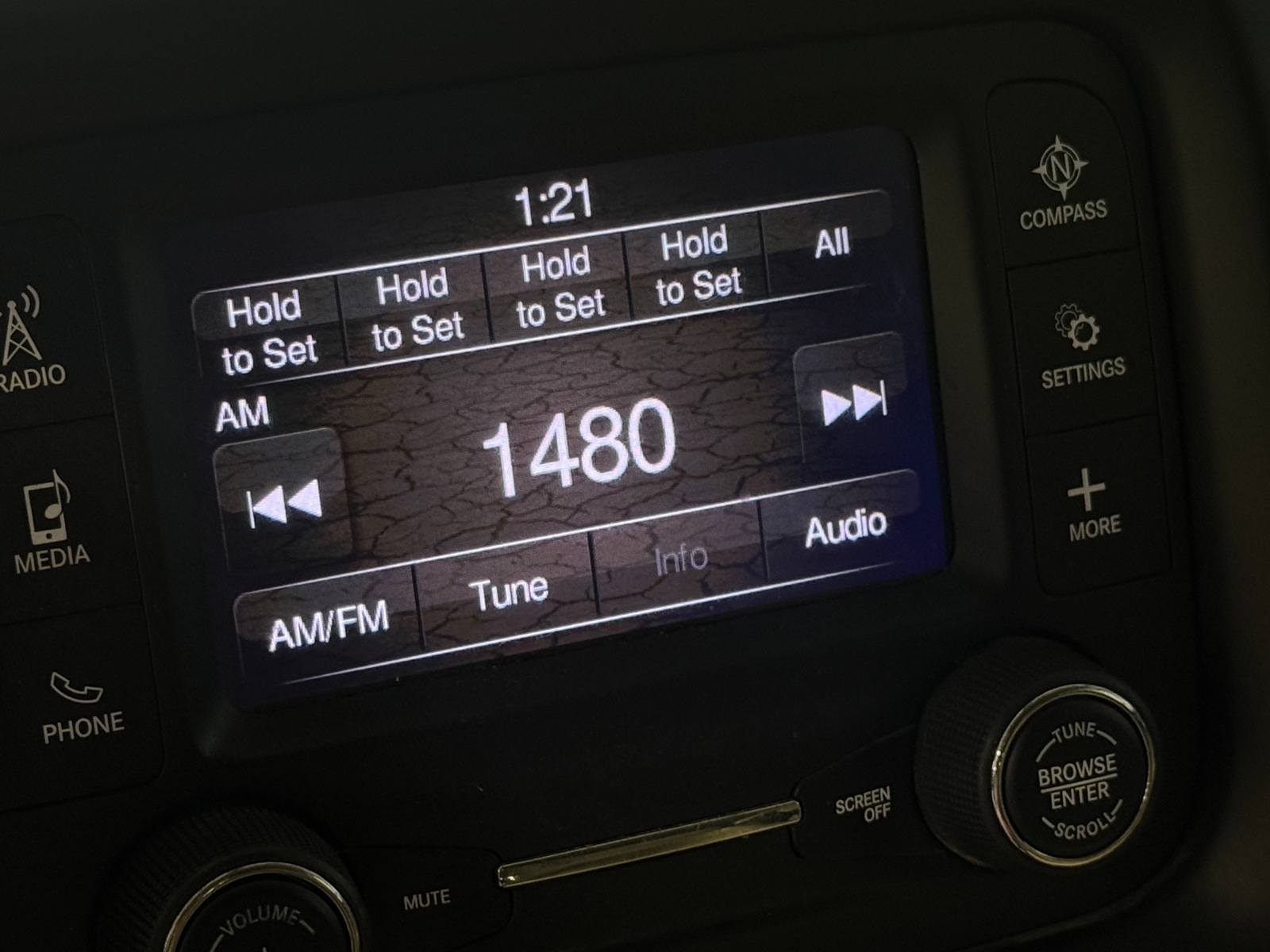 Thumbnail: 2018 Jeep Compass - 4