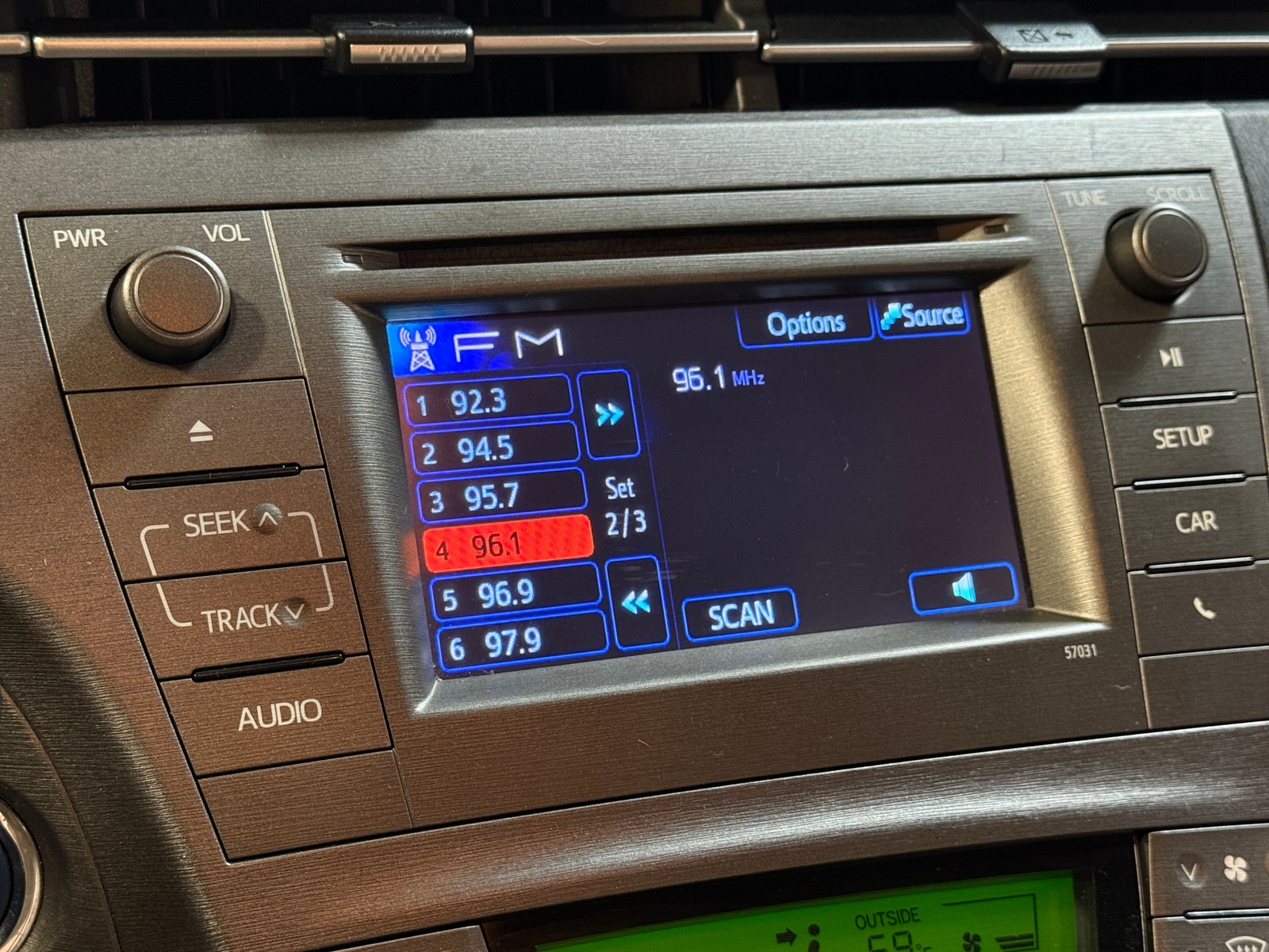 Thumbnail: 2013 Toyota Prius - 4