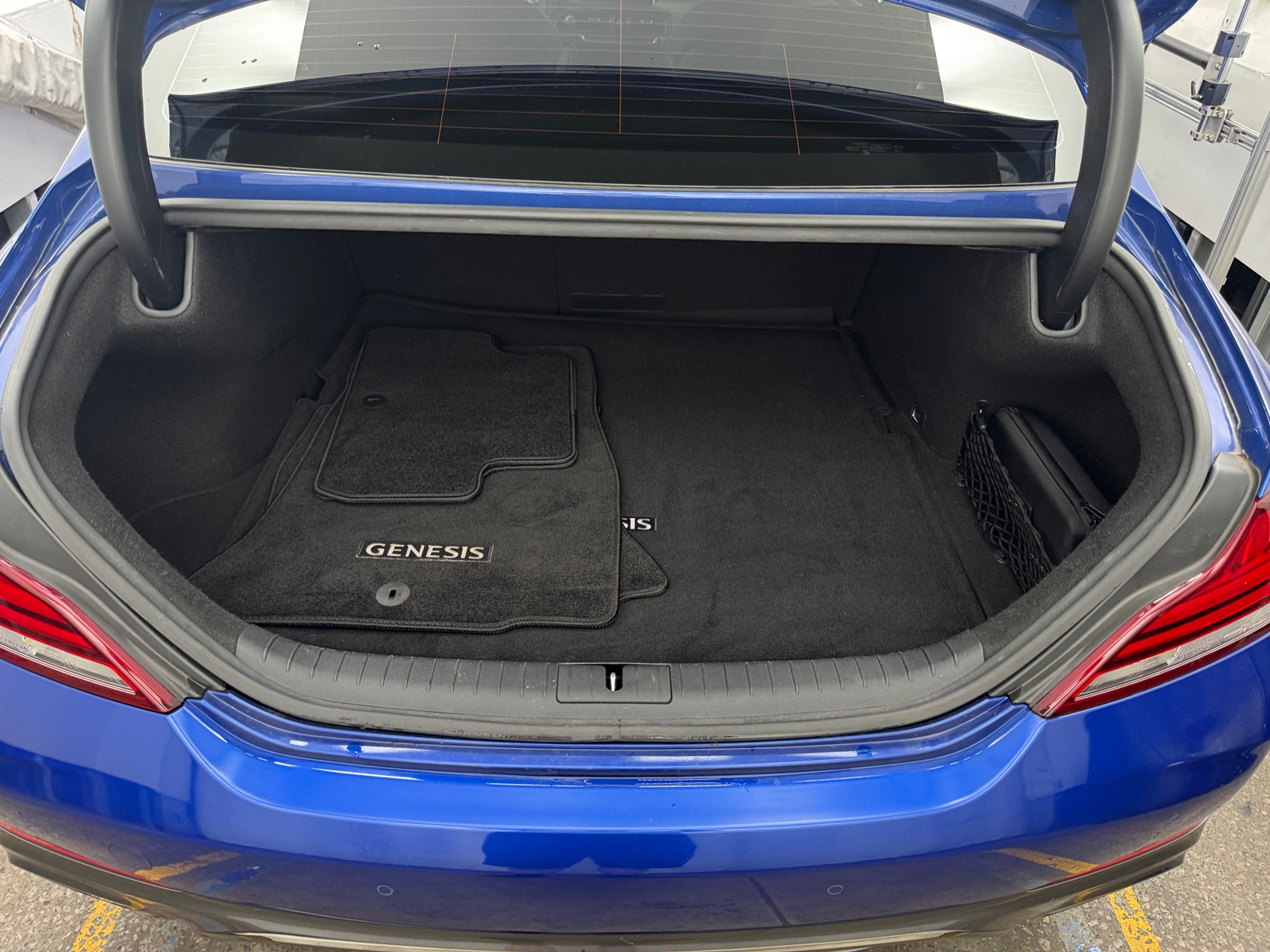 Thumbnail: 2020 Genesis G70 - 6