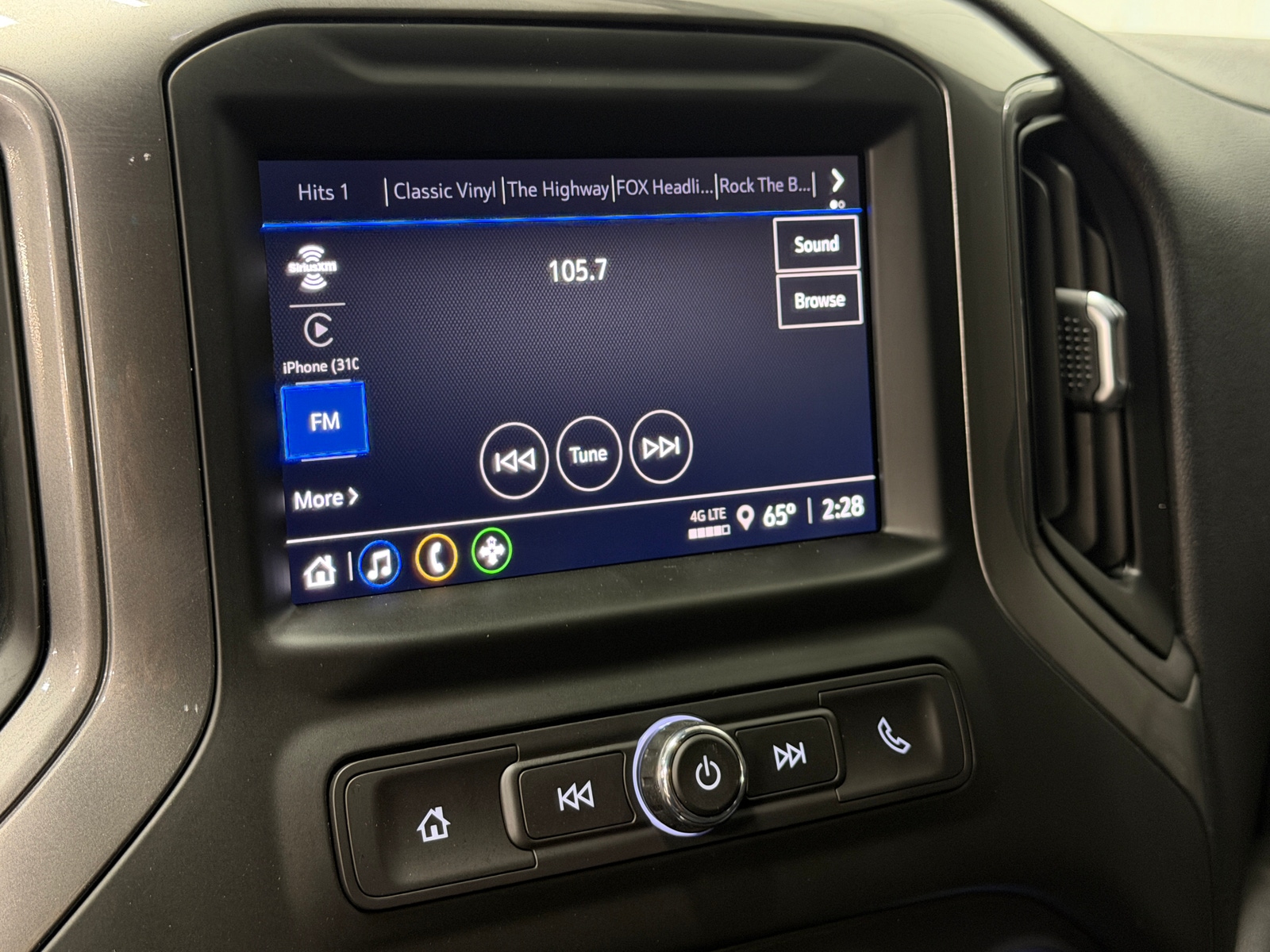 Thumbnail: 2026 Chevrolet Silverado 1500 - 4
