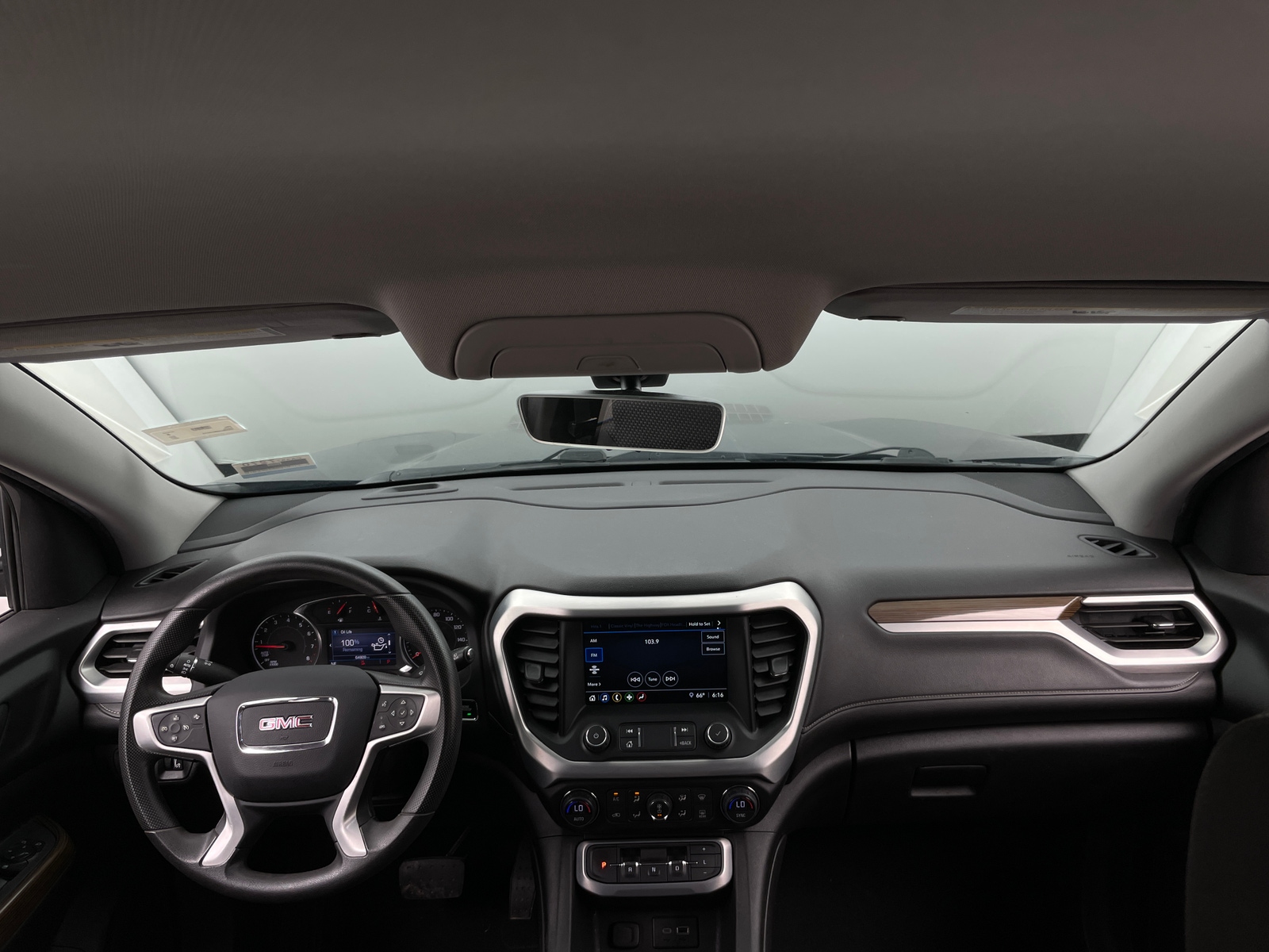 Thumbnail: 2021 GMC Acadia - 3