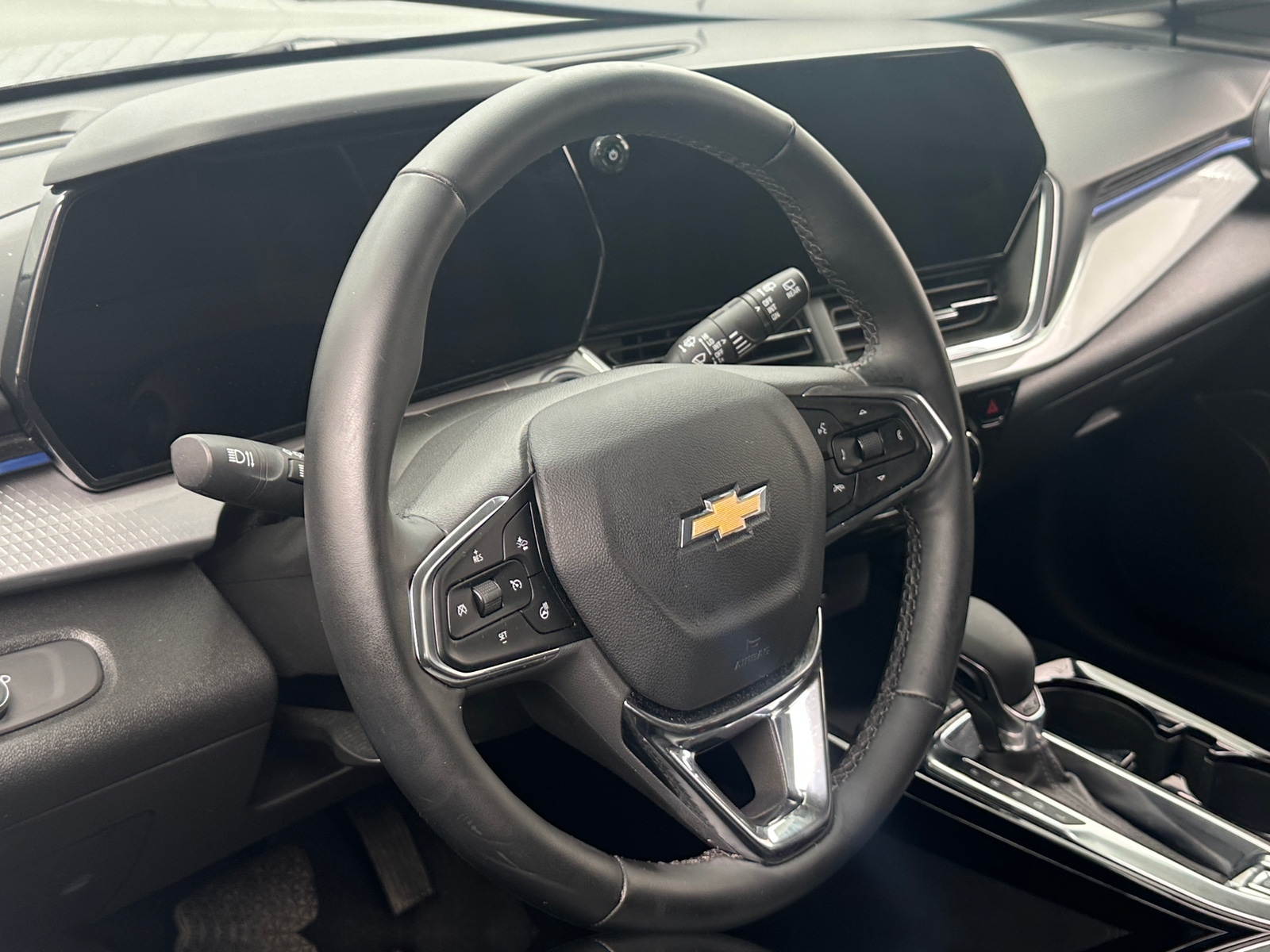 Thumbnail: 2025 Chevrolet Trax - 5