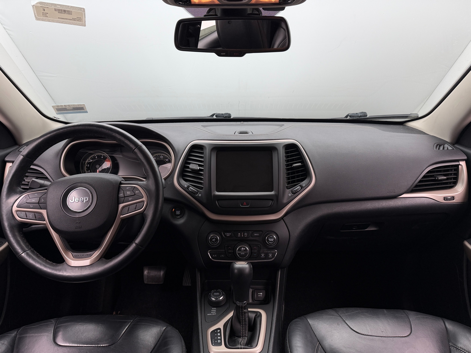 Thumbnail: 2017 Jeep Cherokee - 2