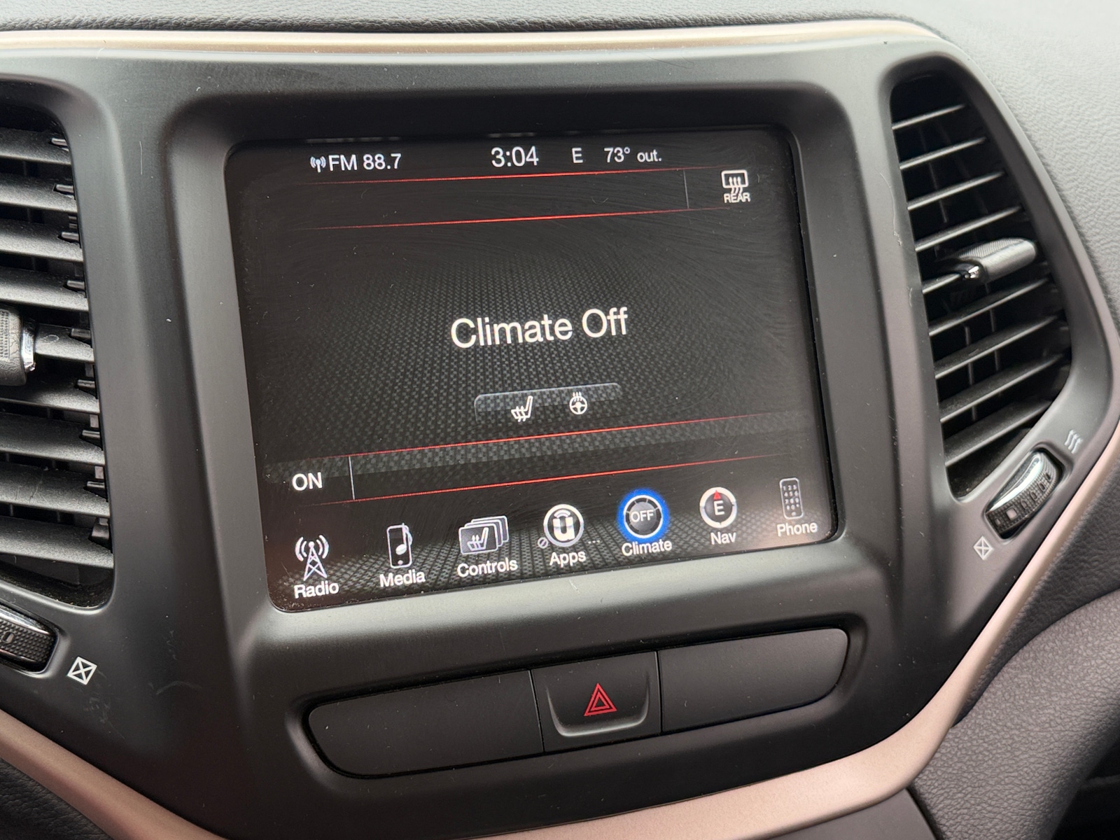 Thumbnail: 2017 Jeep Cherokee - 3