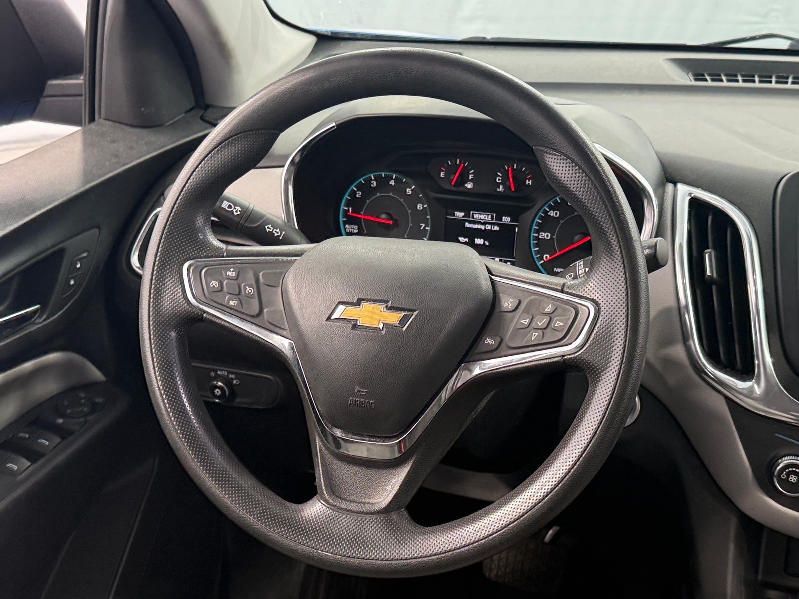 Thumbnail: 2019 Chevrolet Equinox - 5