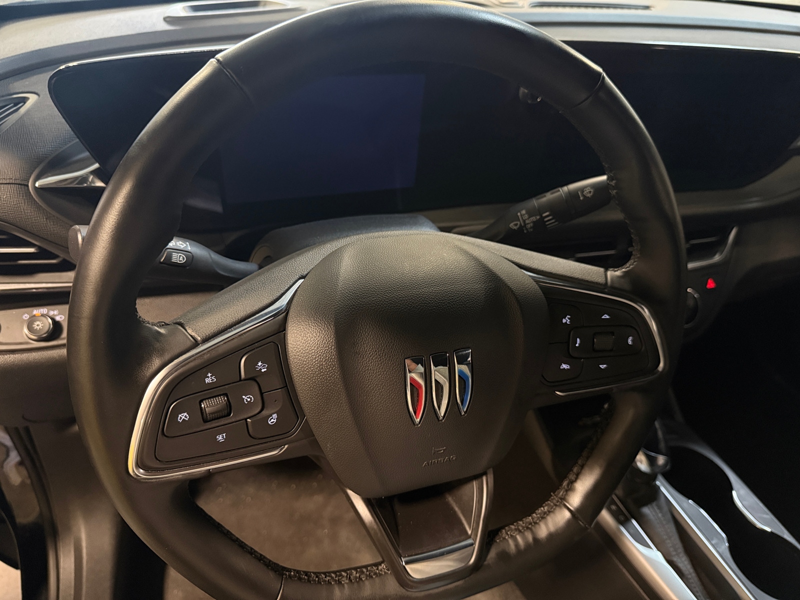Thumbnail: 2025 Buick Envista - 4