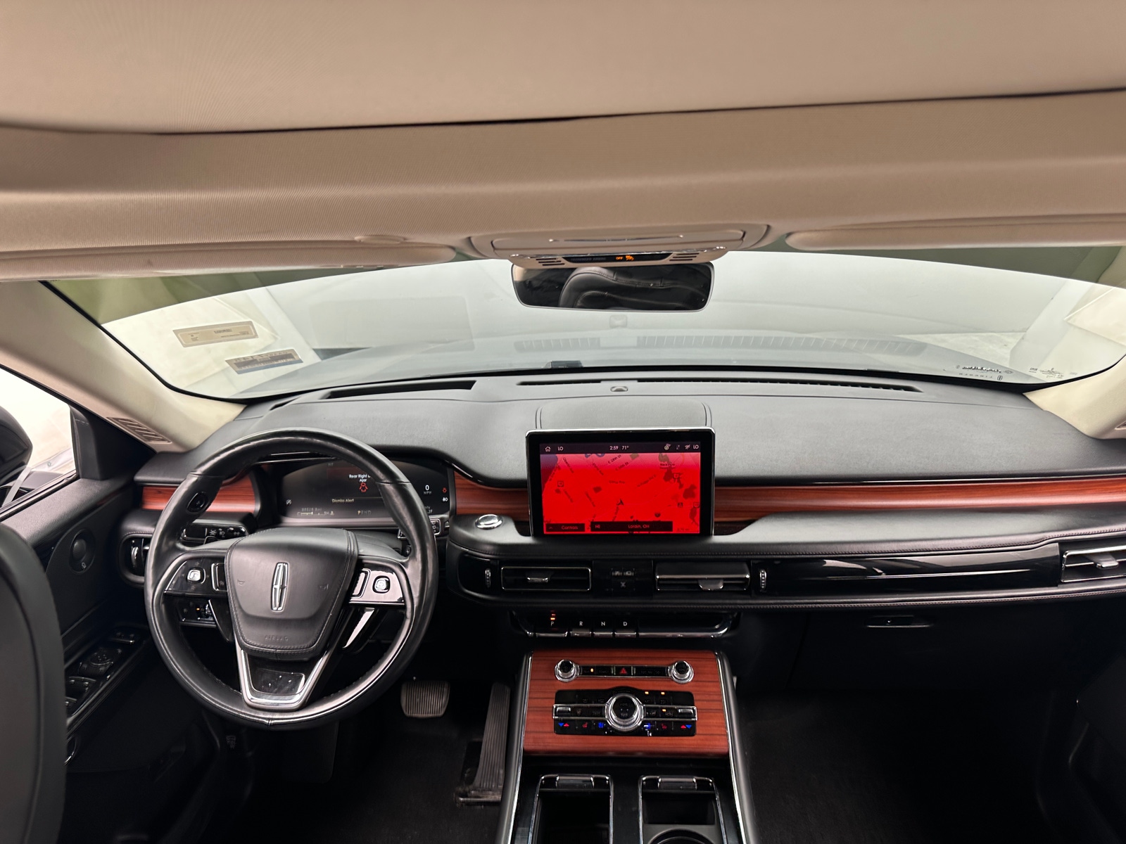 Thumbnail: 2022 Lincoln Aviator - 2