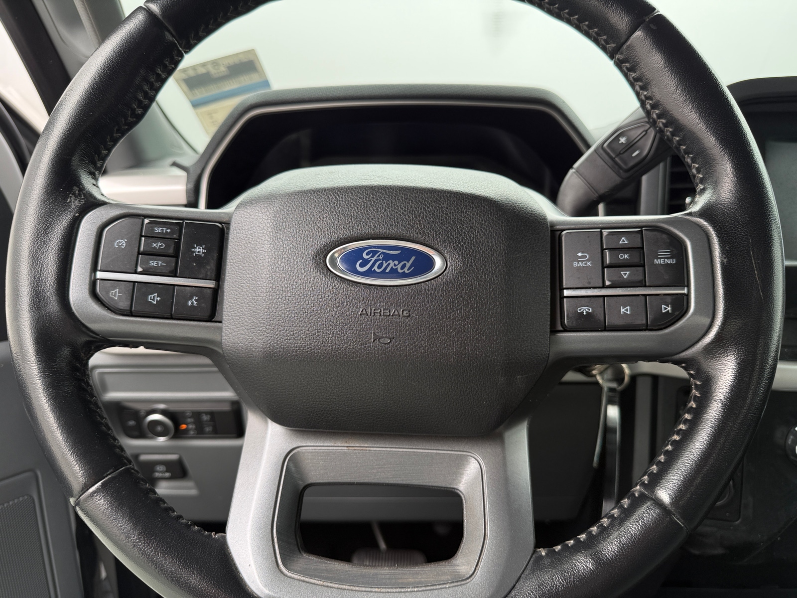 Thumbnail: 2022 Ford Econoline - 4