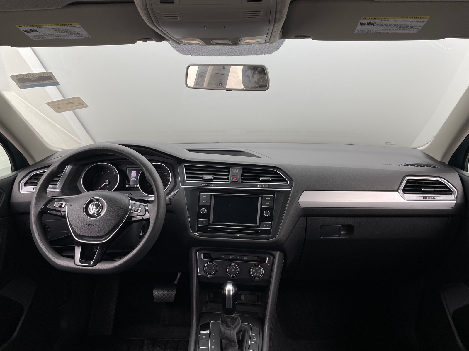 Thumbnail: 2019 Volkswagen Tiguan - 3