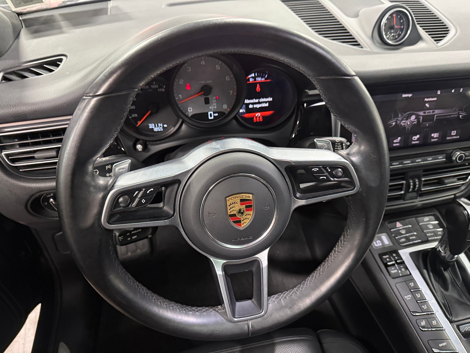 Thumbnail: 2021 Porsche Macan - 4