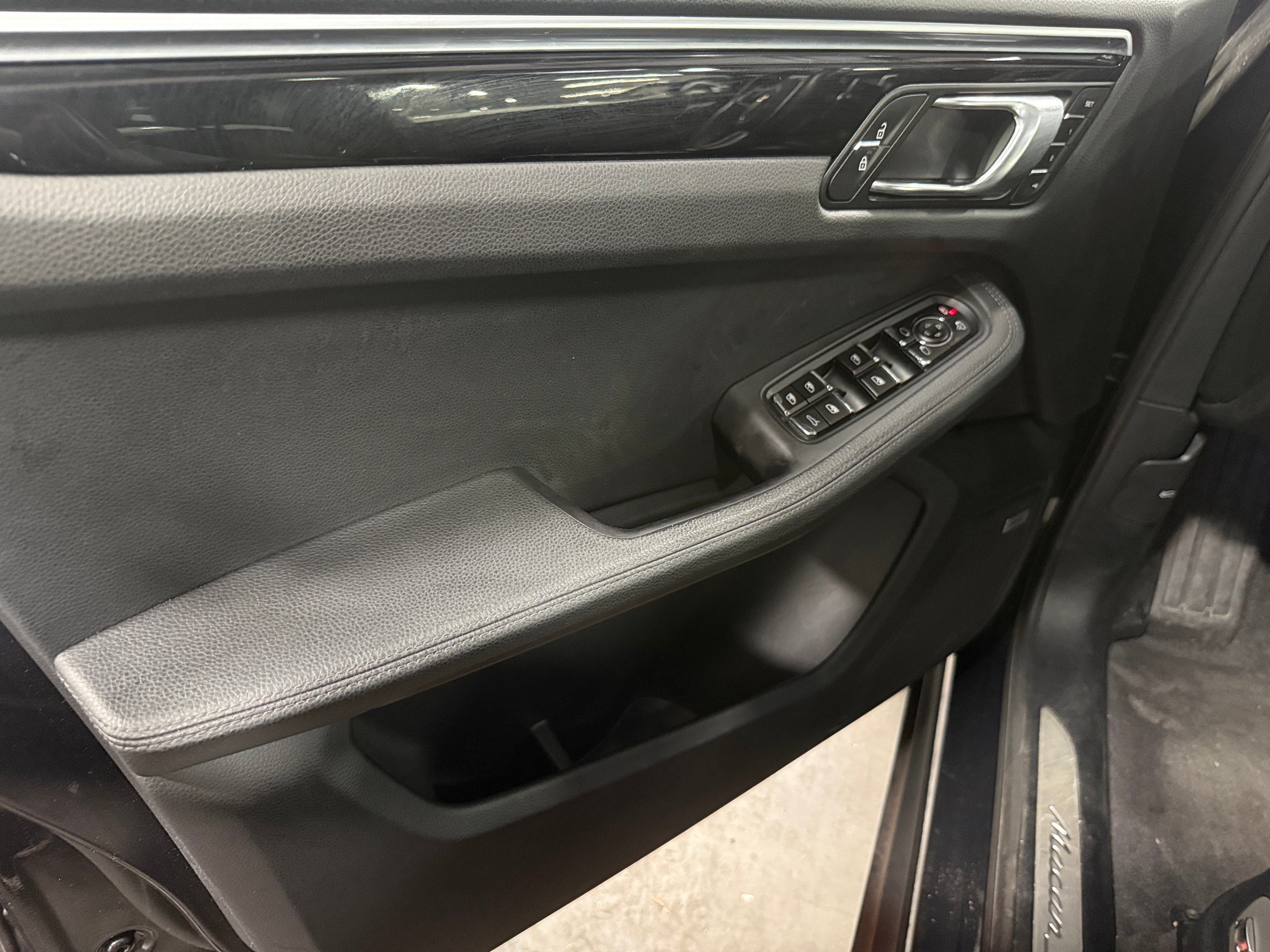 2021 Porsche Macan