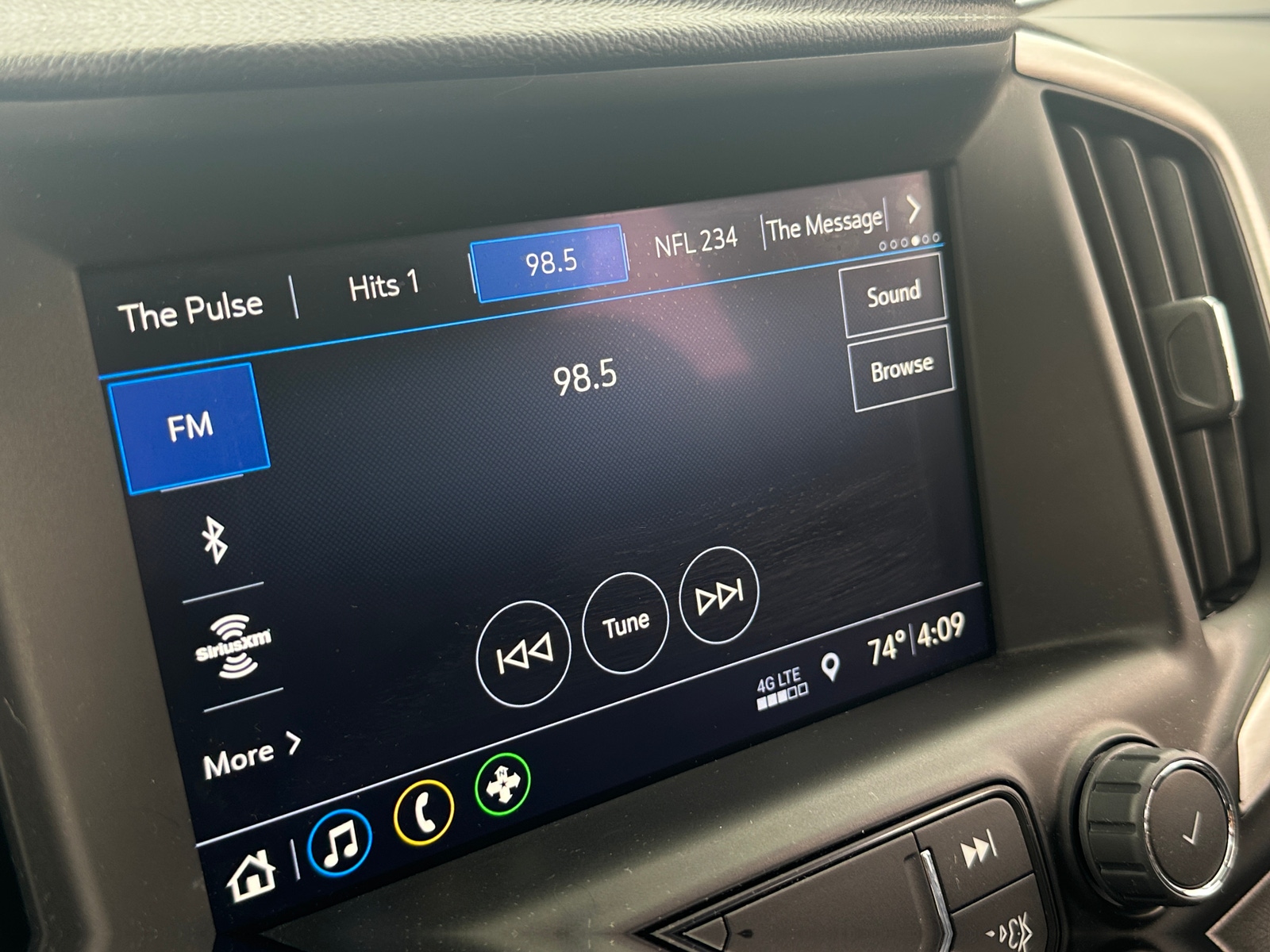 Thumbnail: 2021 GMC Terrain - 3