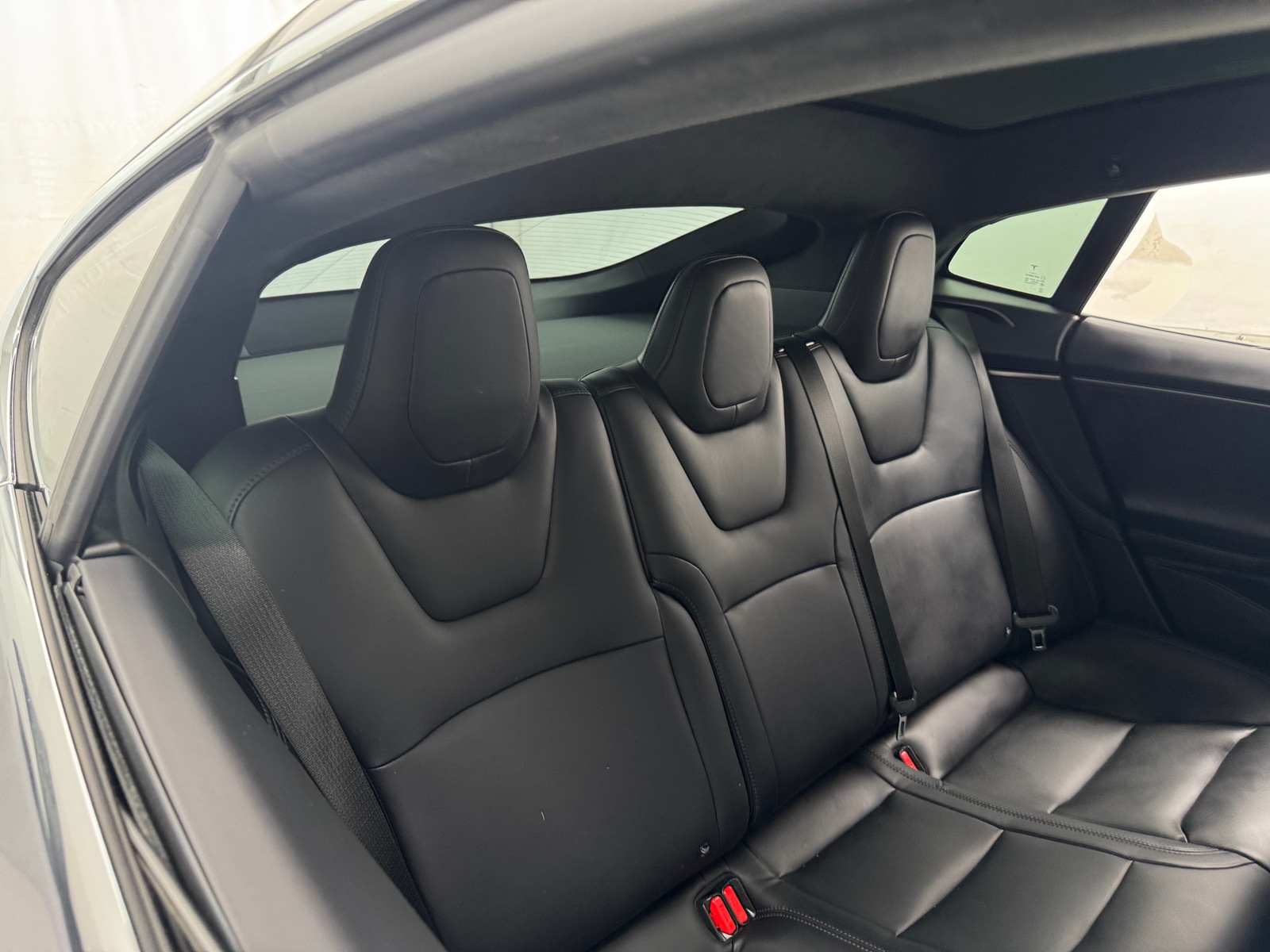 Thumbnail: 2020 Tesla Model S - 5