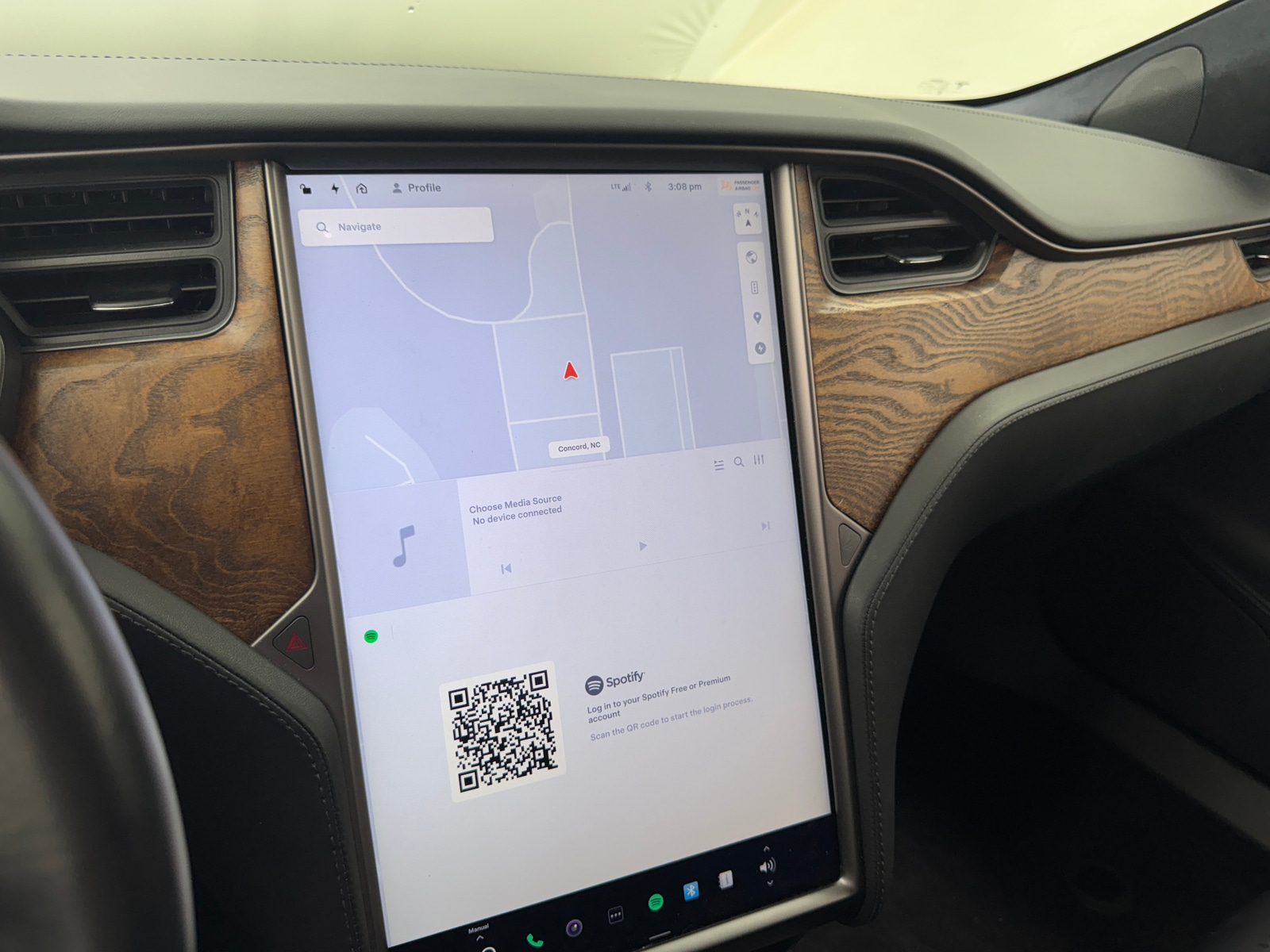 Thumbnail: 2020 Tesla Model S - 3